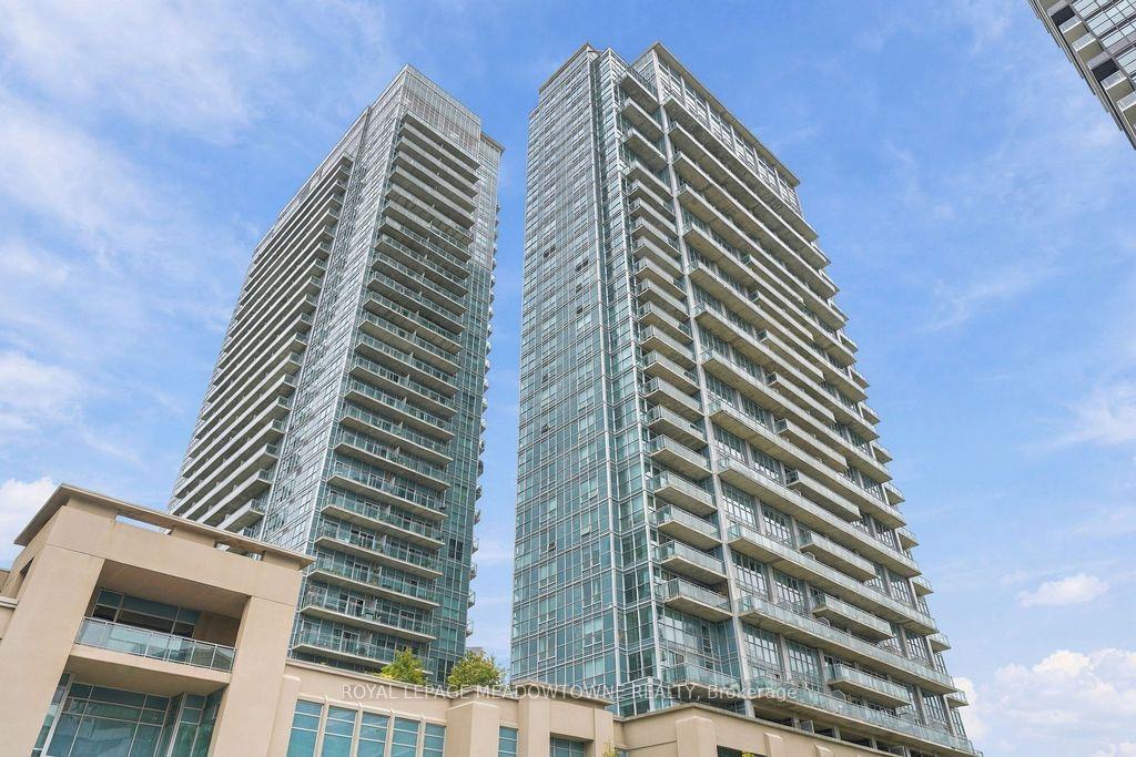 Photo of Unit 1321, 165 Legion Road N