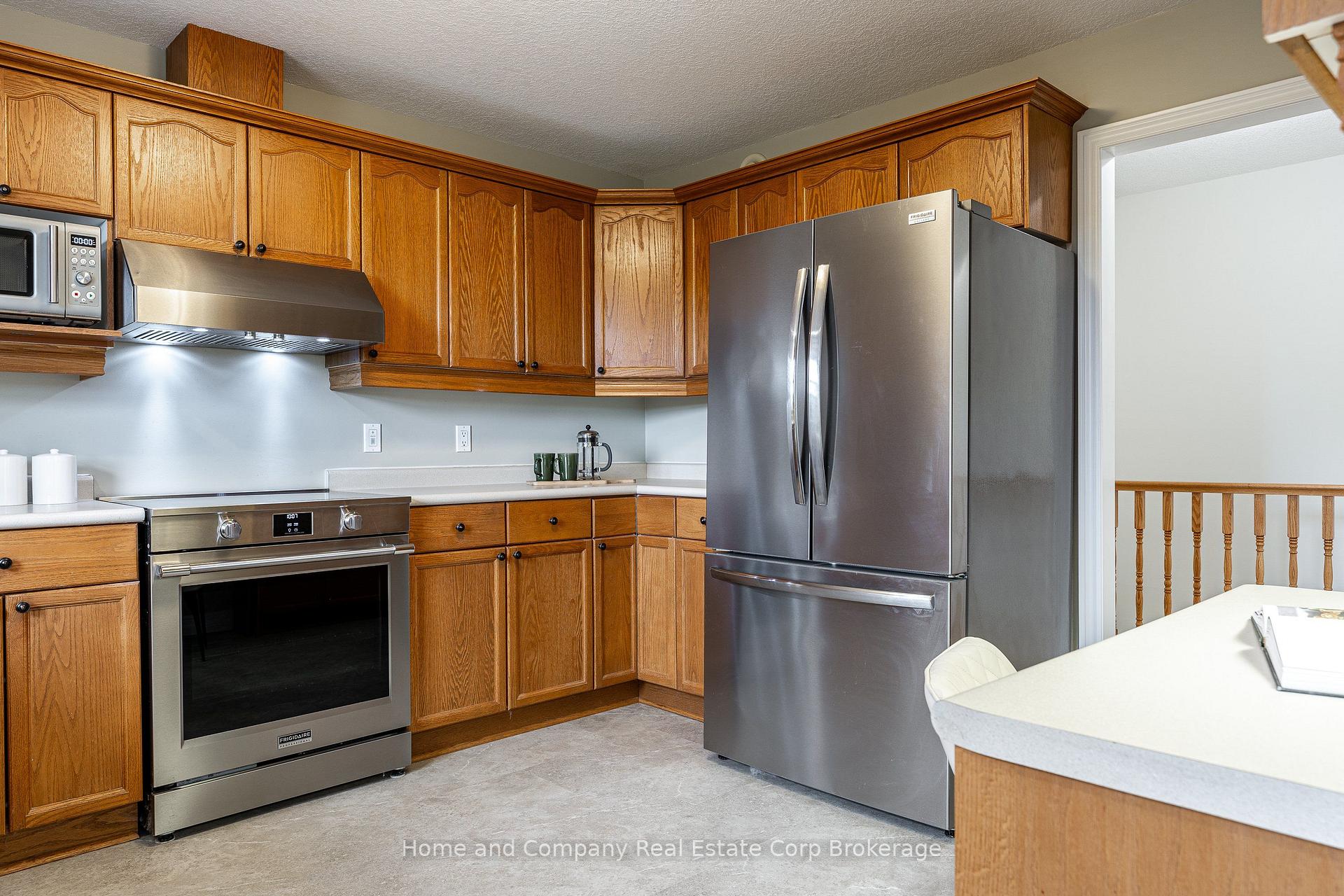 Photo 12 of 5 Ridgewood Crescent, St. Marys — HOMEH