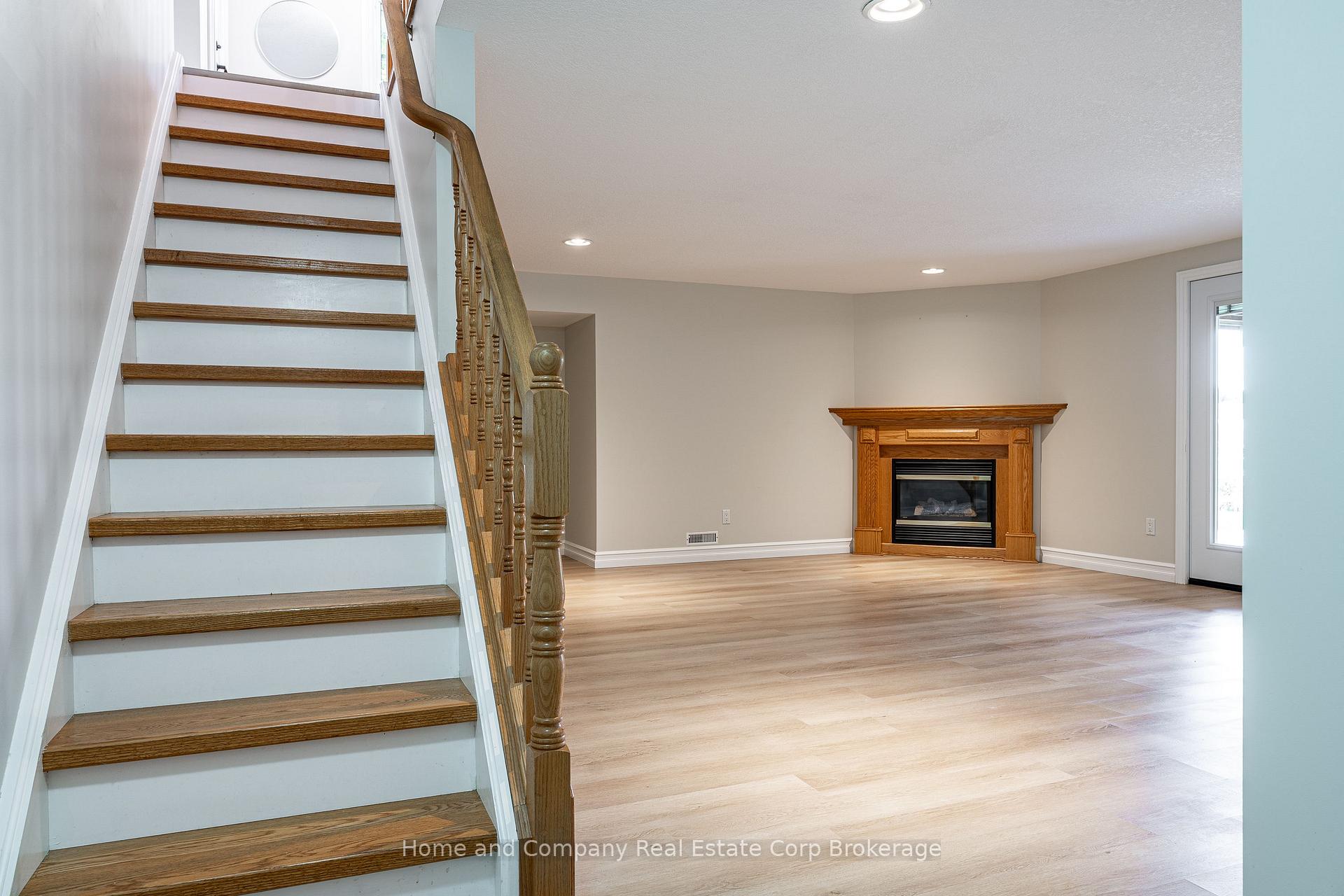 Photo 24 of 5 Ridgewood Crescent, St. Marys — HOMEH