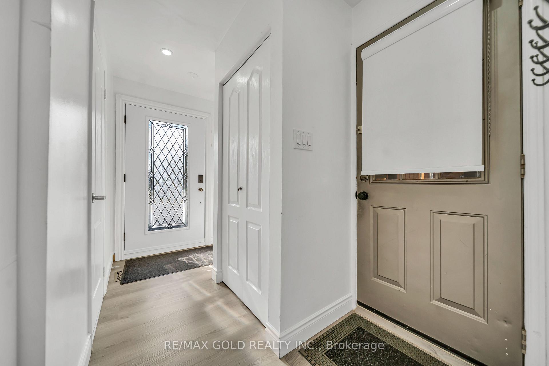 Photo 7 of Unit Main, 70 Glenmore Crescent, Brampton, Northgate — HOMEH