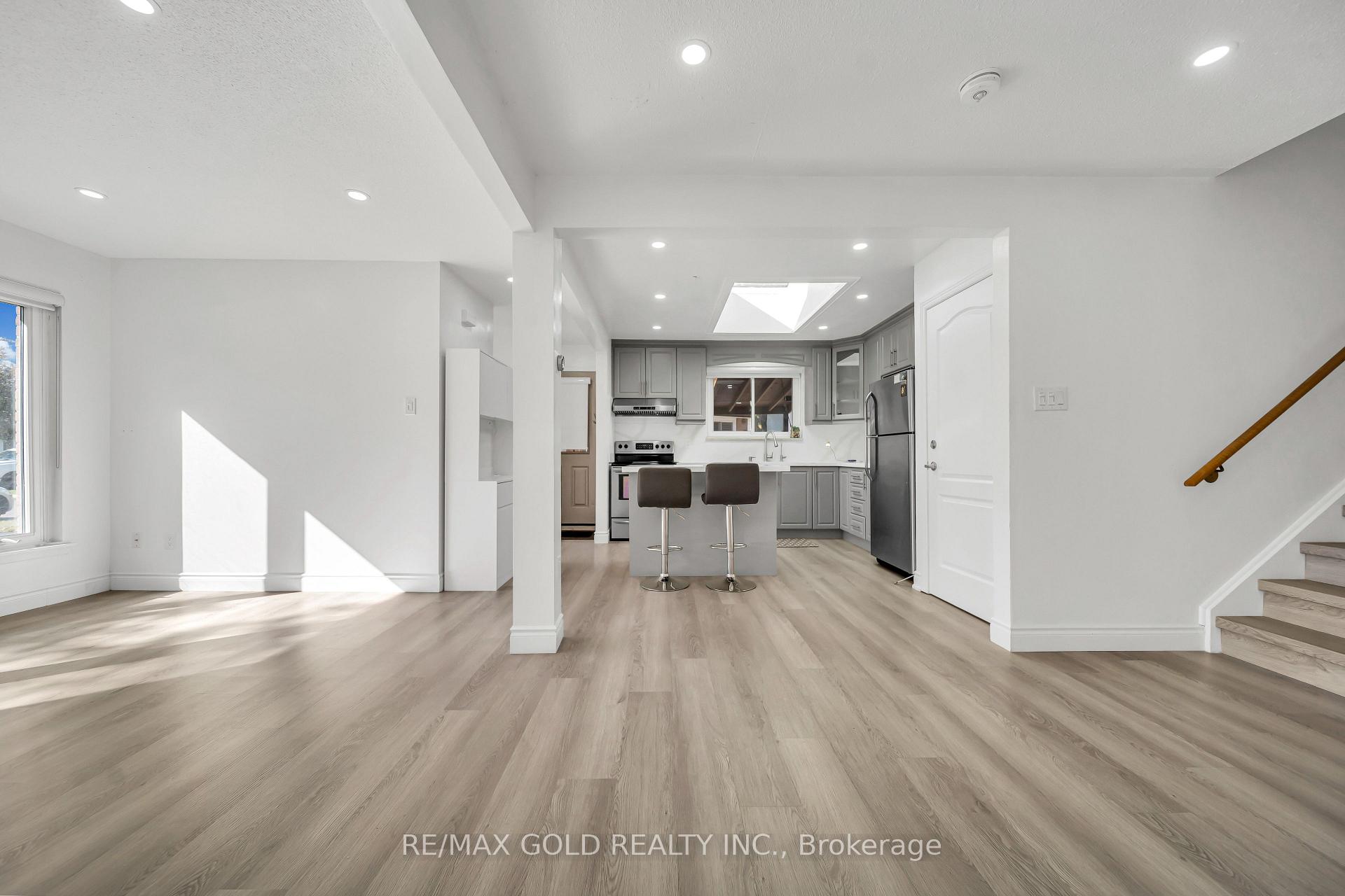 Photo 18 of Unit Main, 70 Glenmore Crescent, Brampton, Northgate — HOMEH