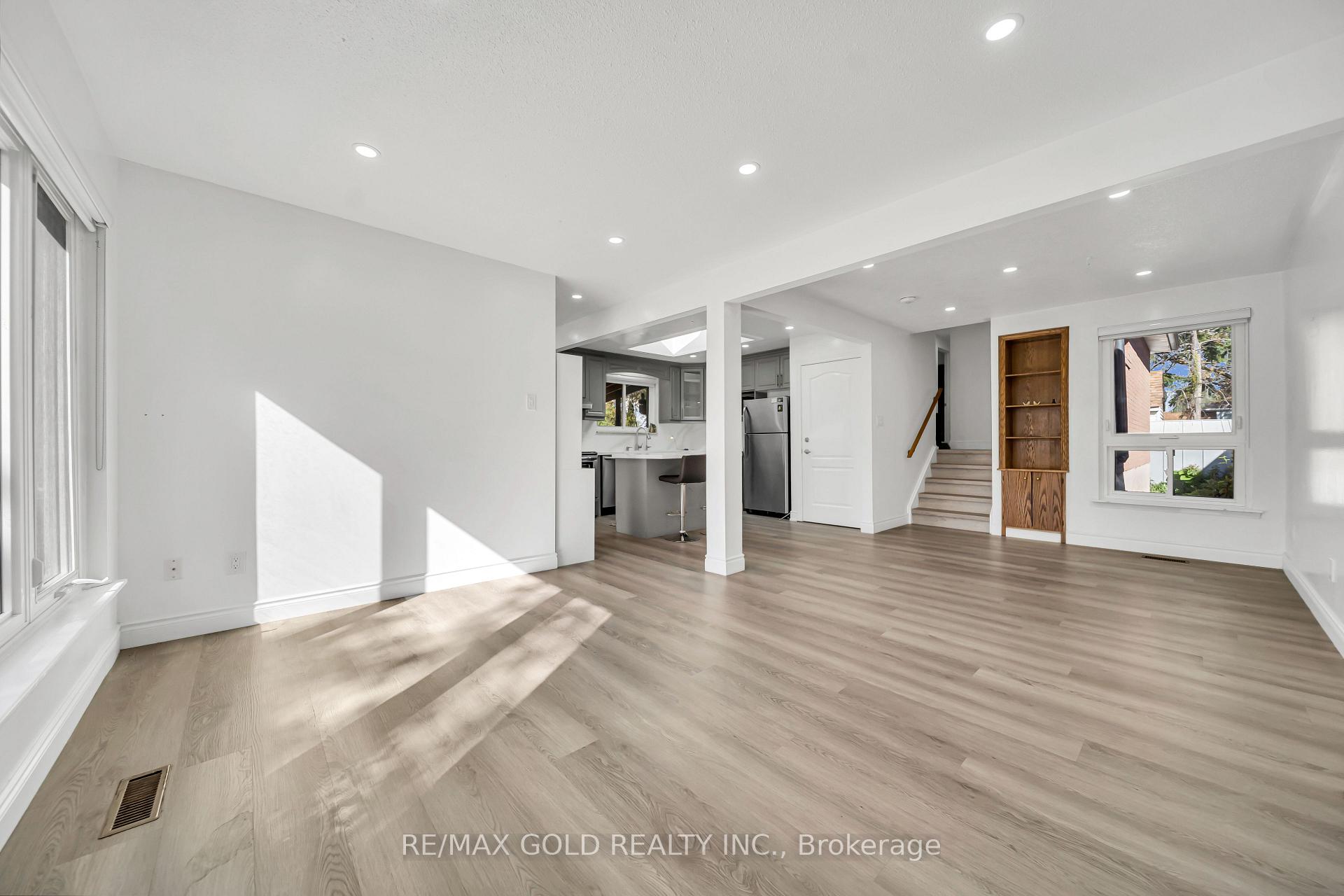 Photo 19 of Unit Main, 70 Glenmore Crescent, Brampton, Northgate — HOMEH