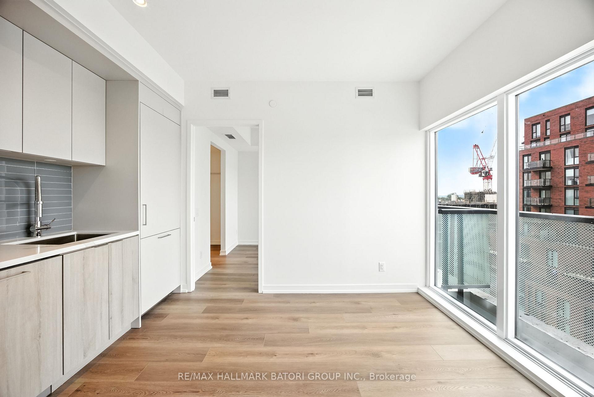 Photo 2 of Unit 801, 863 St. Clair Avenue W, Toronto, Wychwood — HOMEH