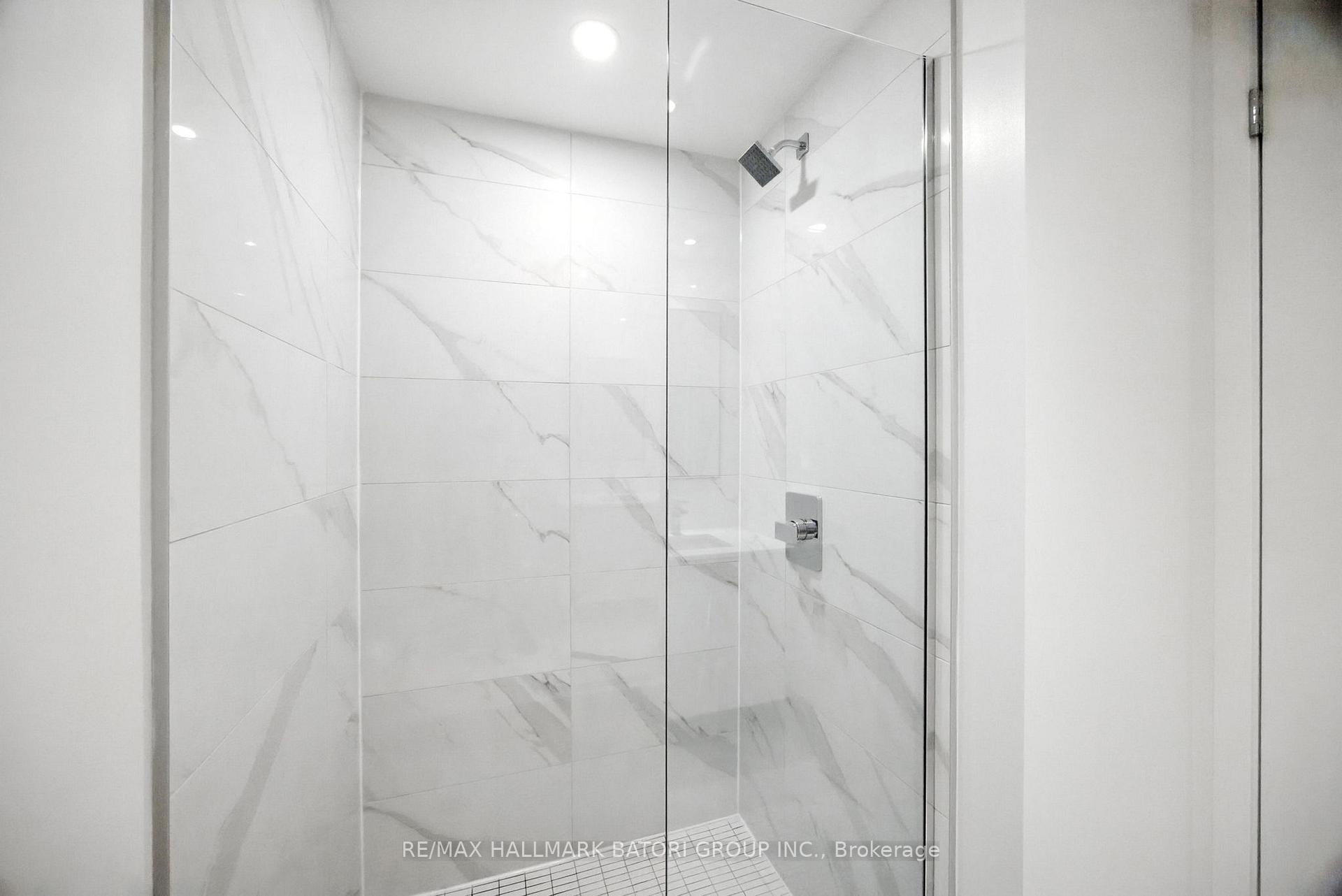 Photo 16 of Unit 801, 863 St. Clair Avenue W, Toronto, Wychwood — HOMEH