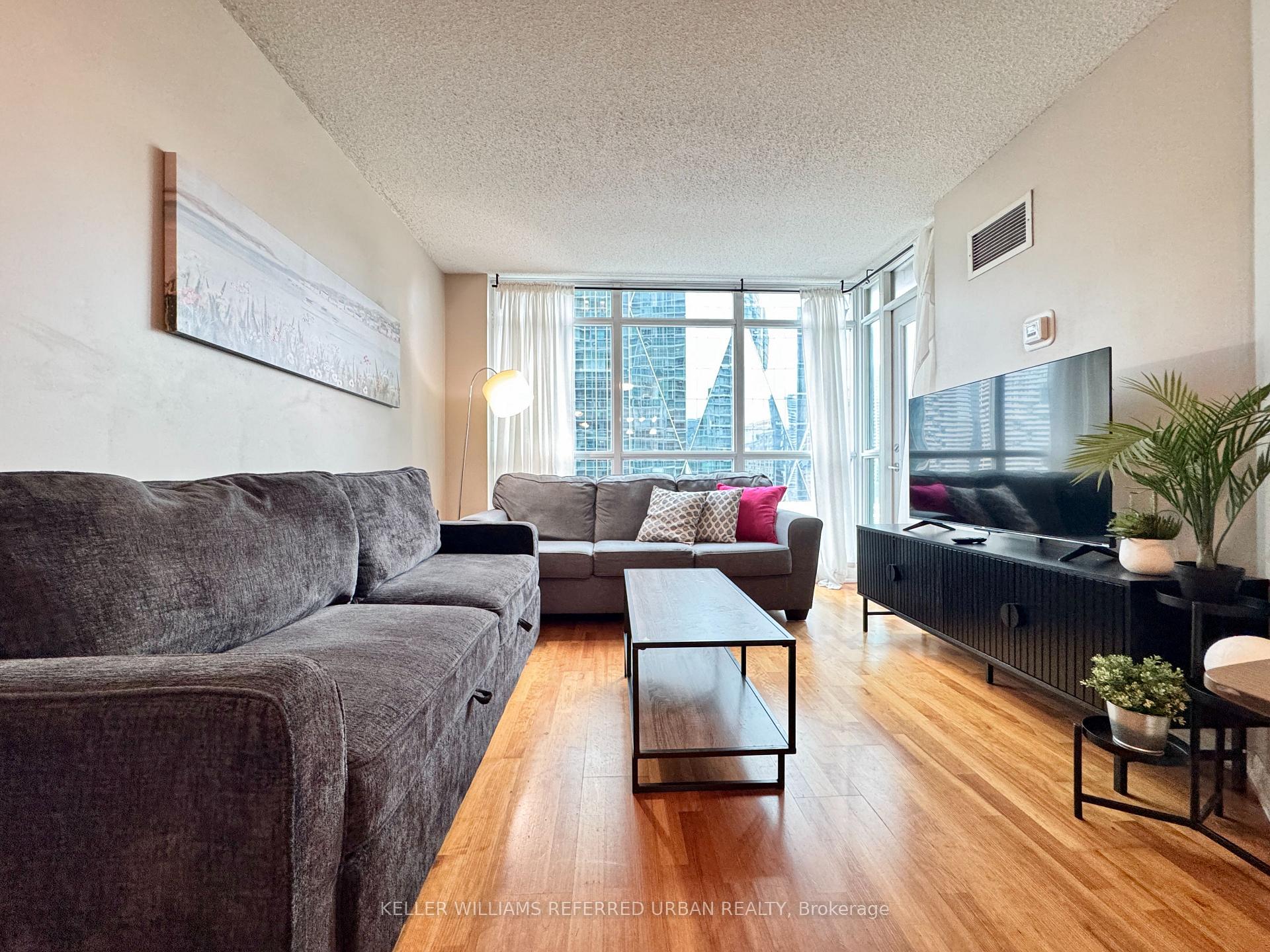 Photo 4 of Unit 1715, 18 Yonge Street, Toronto, Waterfront Communities — HOMEH
