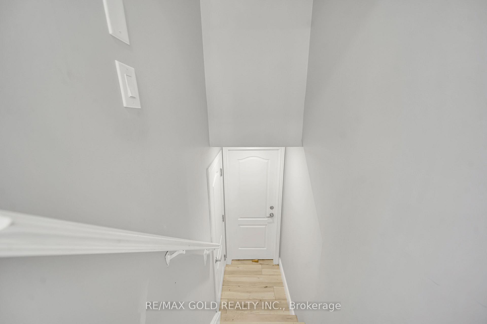 Photo 18 of Unit Basement, 70 Glenmore Crescent, Brampton, Northgate — HOMEH