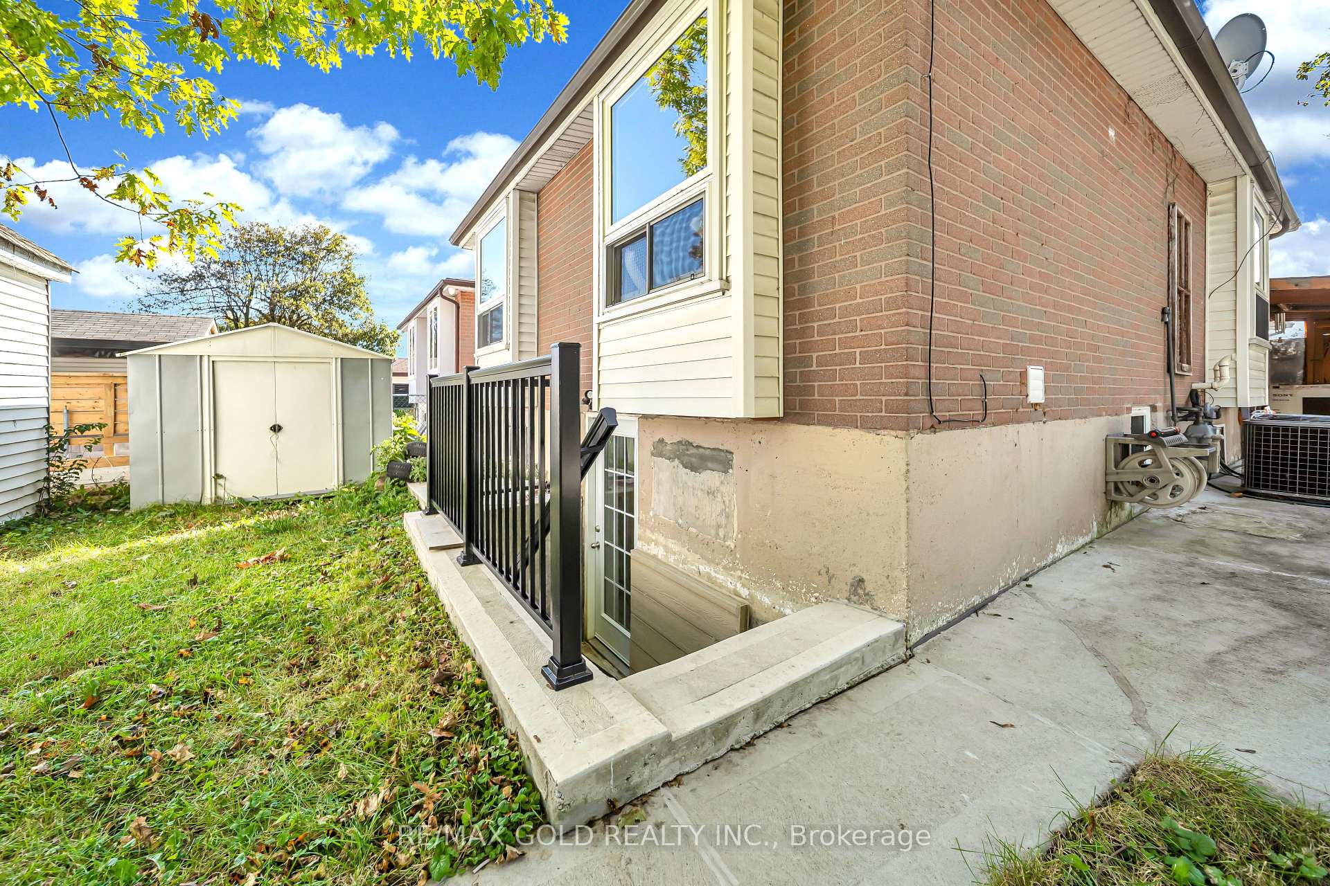 Photo 20 of Unit Basement, 70 Glenmore Crescent, Brampton, Northgate — HOMEH