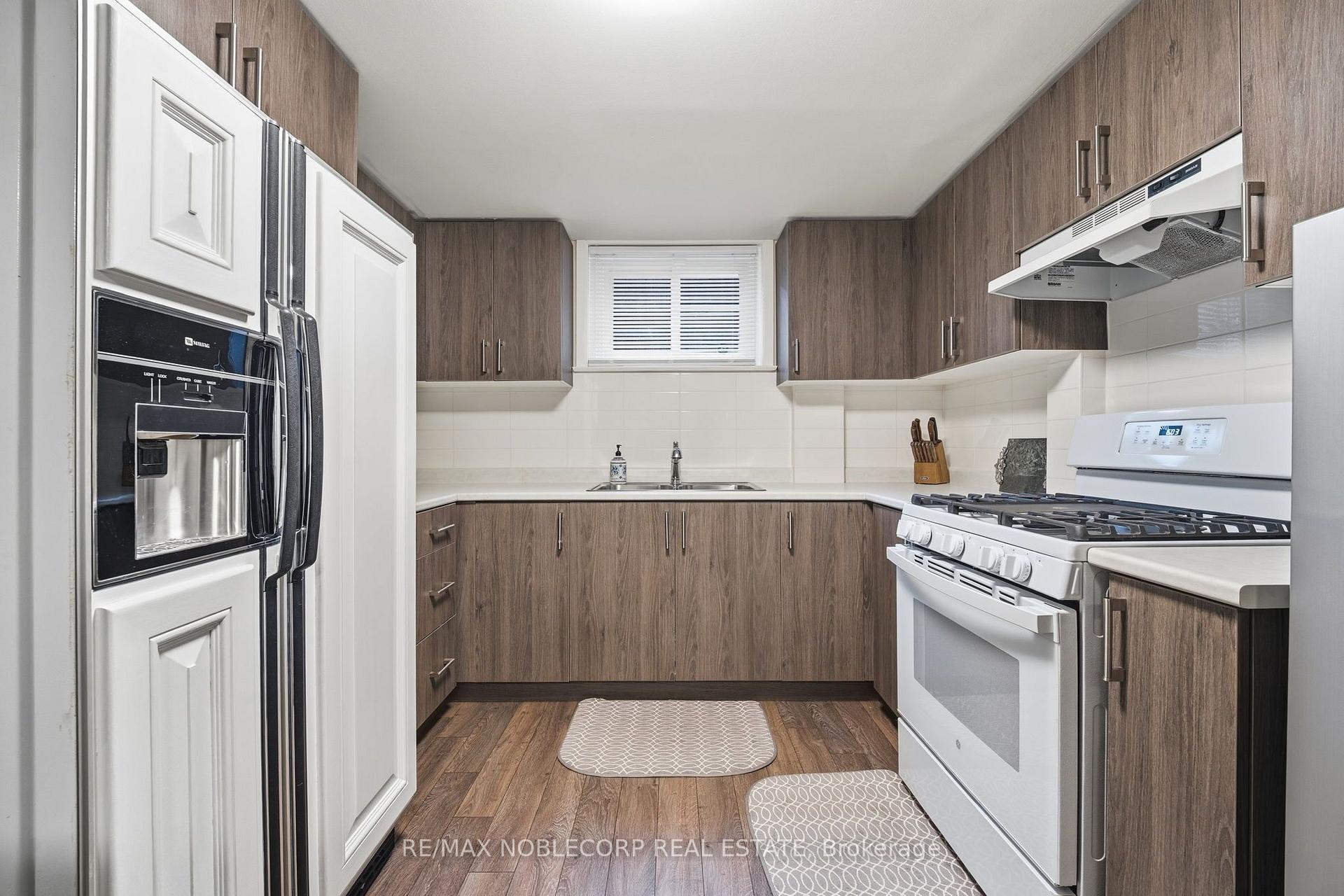 Photo 34 of 34 Ridgemount Road, Etobicoke, Humber Heights — HOMEH