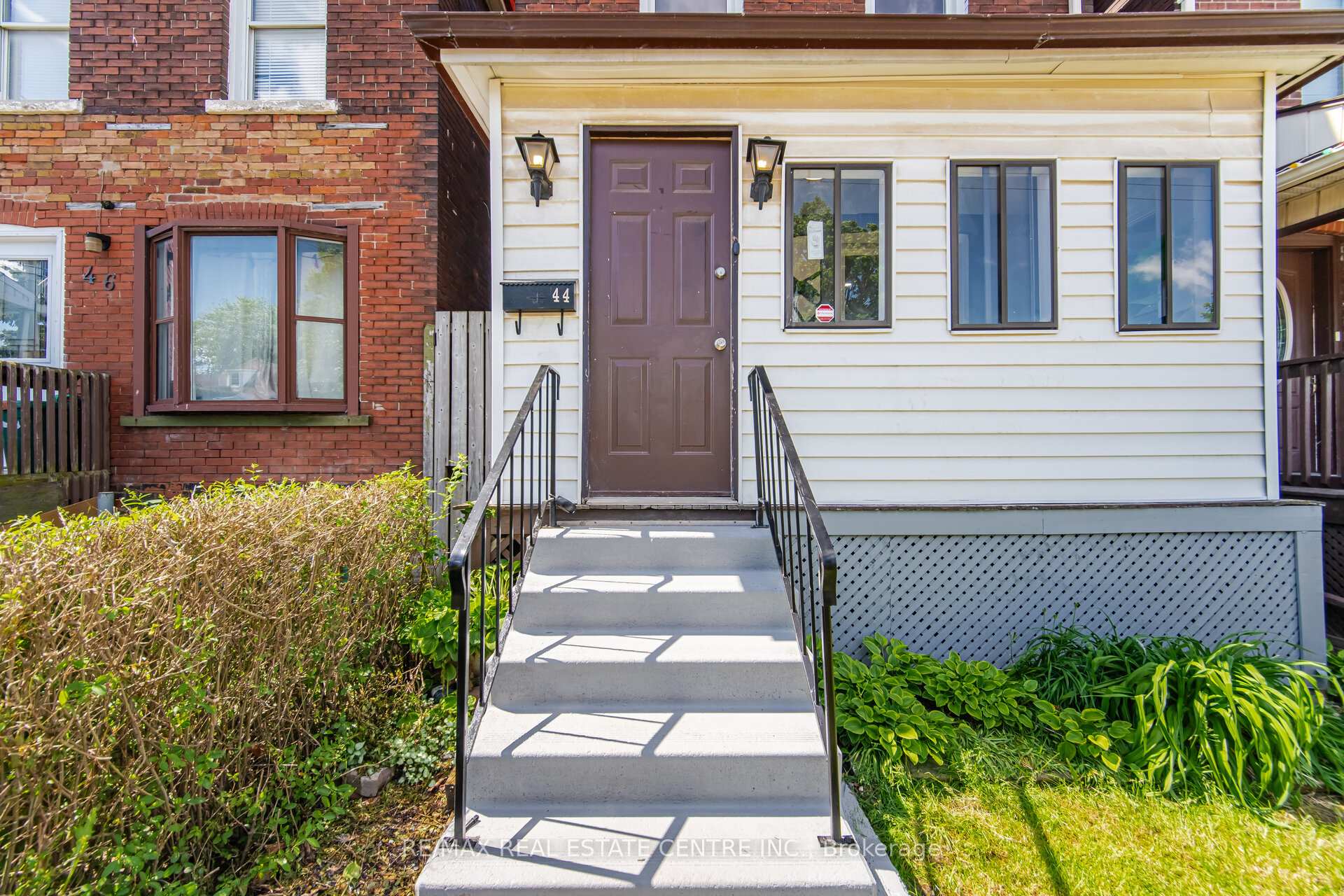 Photo 4 of 44 Gordon Street, Hamilton, Crown Point — HOMEH