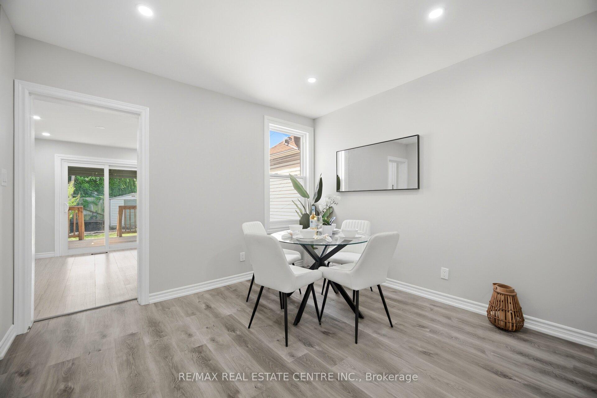 Photo 12 of 44 Gordon Street, Hamilton, Crown Point — HOMEH