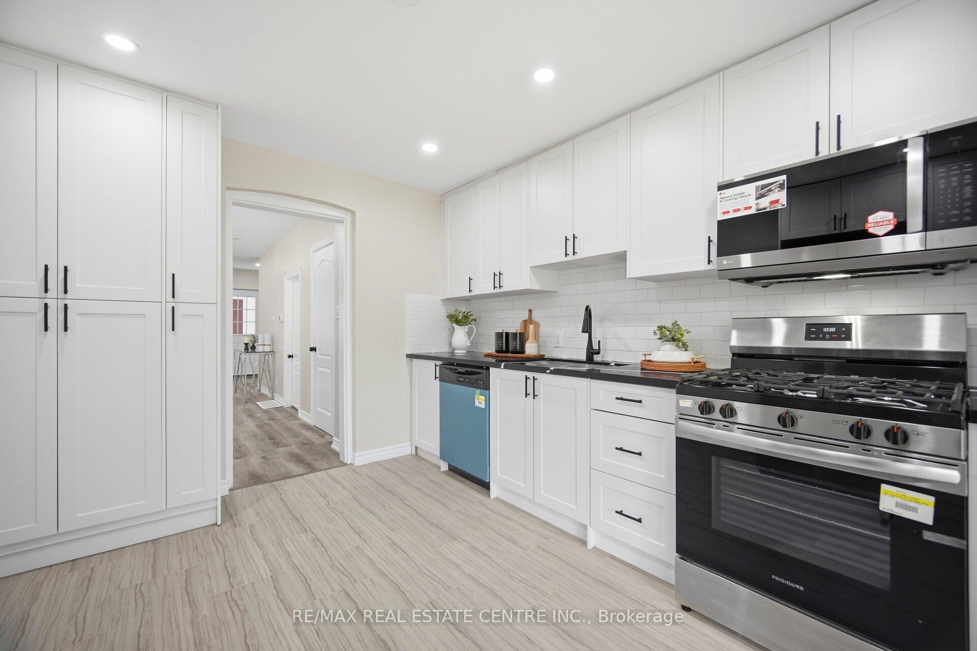Photo 15 of 44 Gordon Street, Hamilton, Crown Point — HOMEH