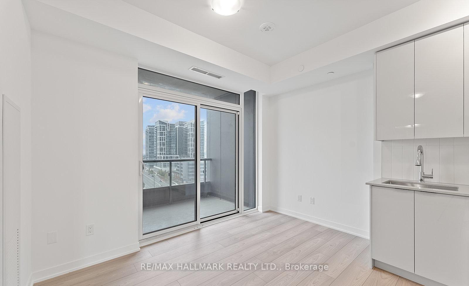 Photo 14 of Unit 1719, 10 Abeja Street, Vaughan, Concord — HOMEH