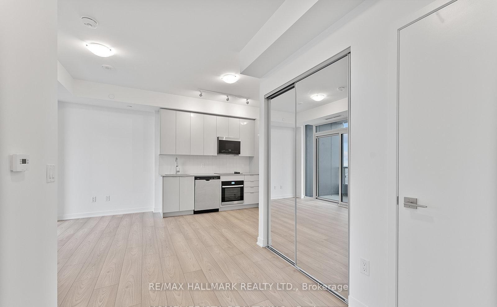 Photo 22 of Unit 1719, 10 Abeja Street, Vaughan, Concord — HOMEH