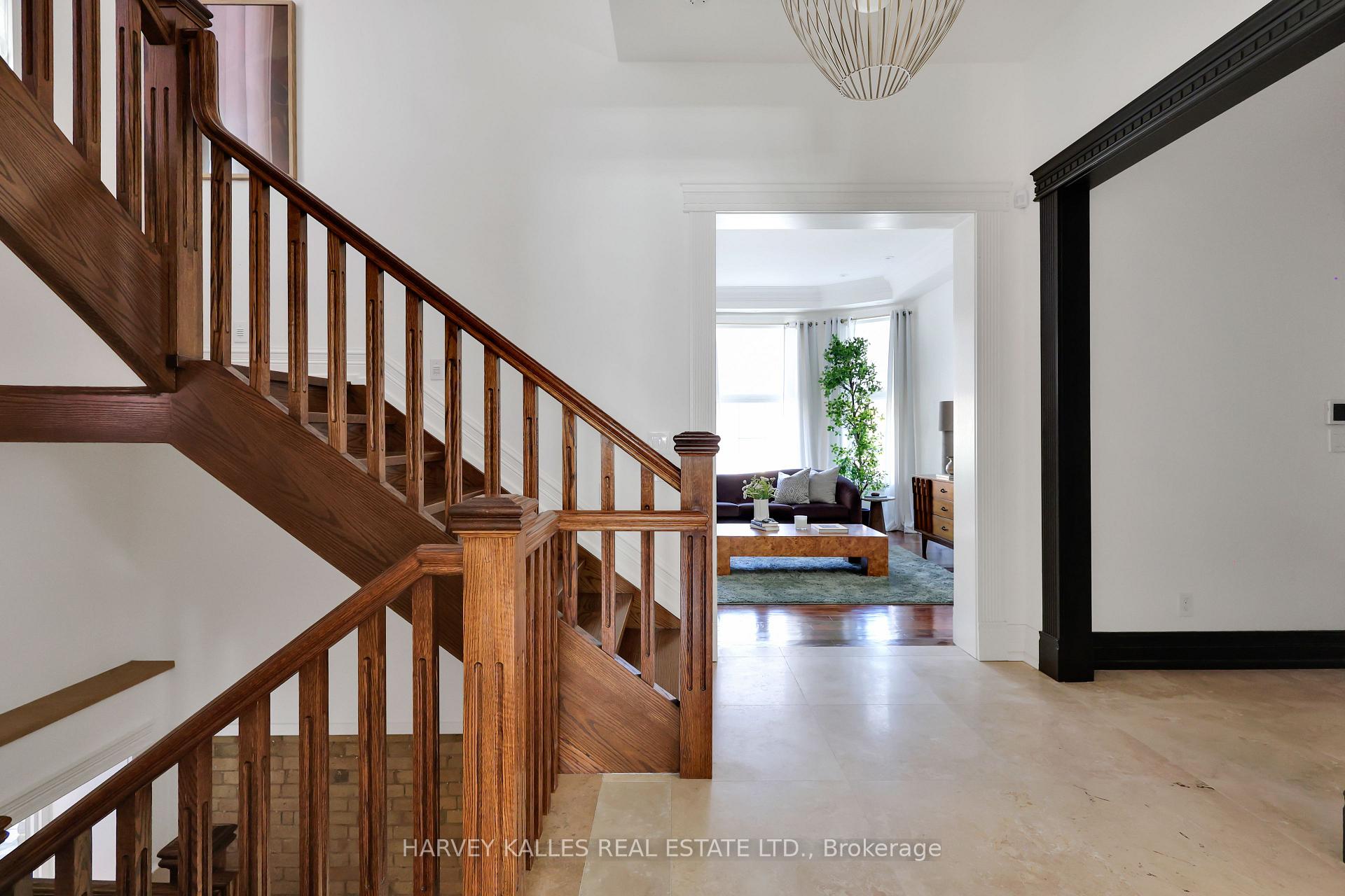 Photo 5 of 140 Bedford Road, Toronto, The Annex — HOMEH