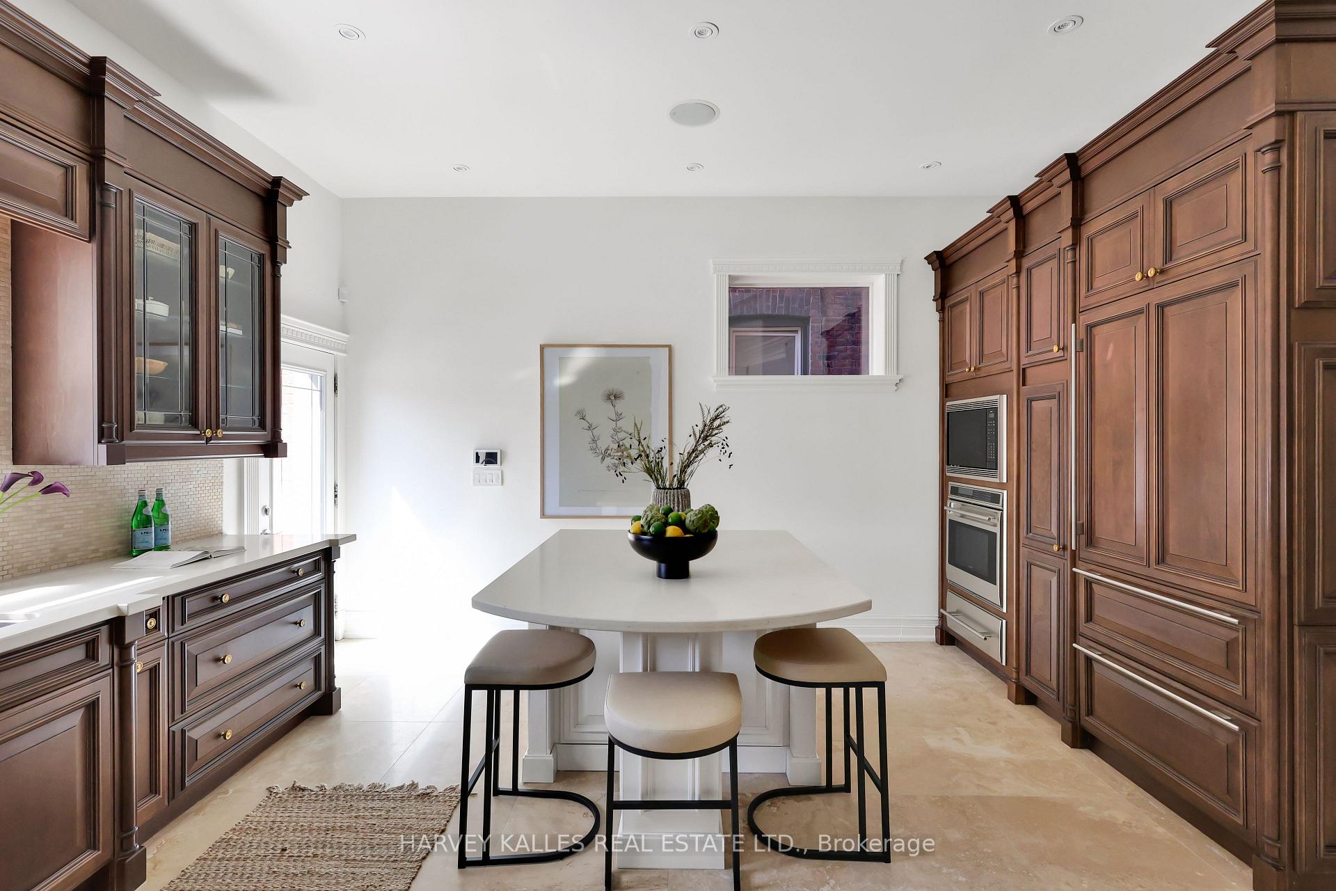 Photo 23 of 140 Bedford Road, Toronto, The Annex — HOMEH