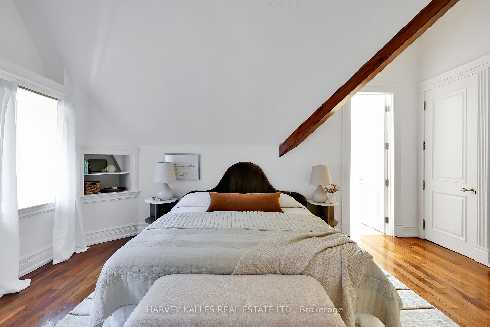 Photo 37 of 140 Bedford Road, Toronto, The Annex — HOMEH