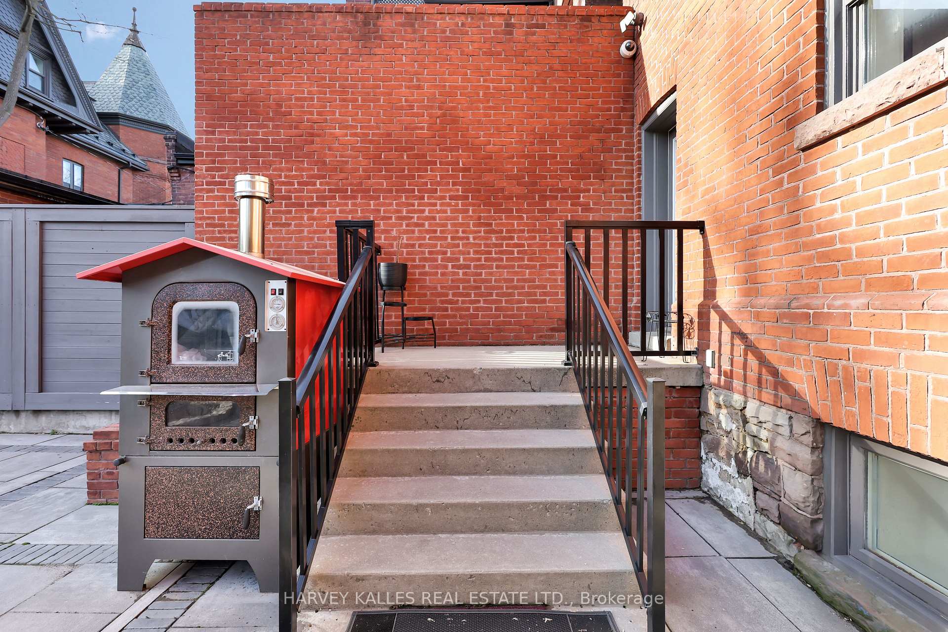Photo 46 of 140 Bedford Road, Toronto, The Annex — HOMEH