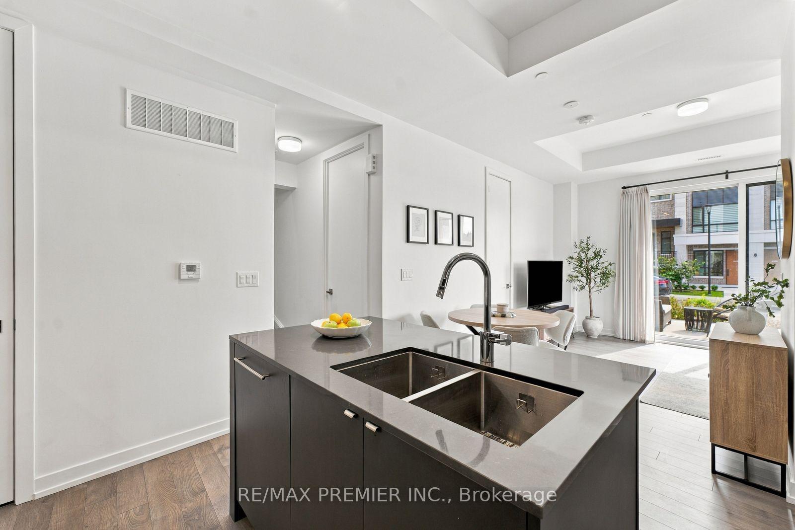Photo 10 of Unit 102, 8 Walder Lane, Richmond Hill, Rural Richmond Hill — HOMEH