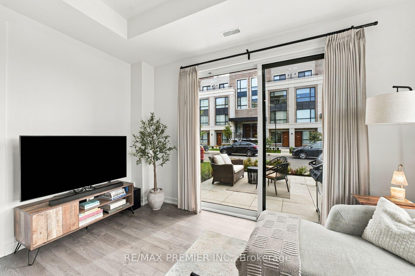 Photo 18 of Unit 102, 8 Walder Lane, Richmond Hill, Rural Richmond Hill — HOMEH