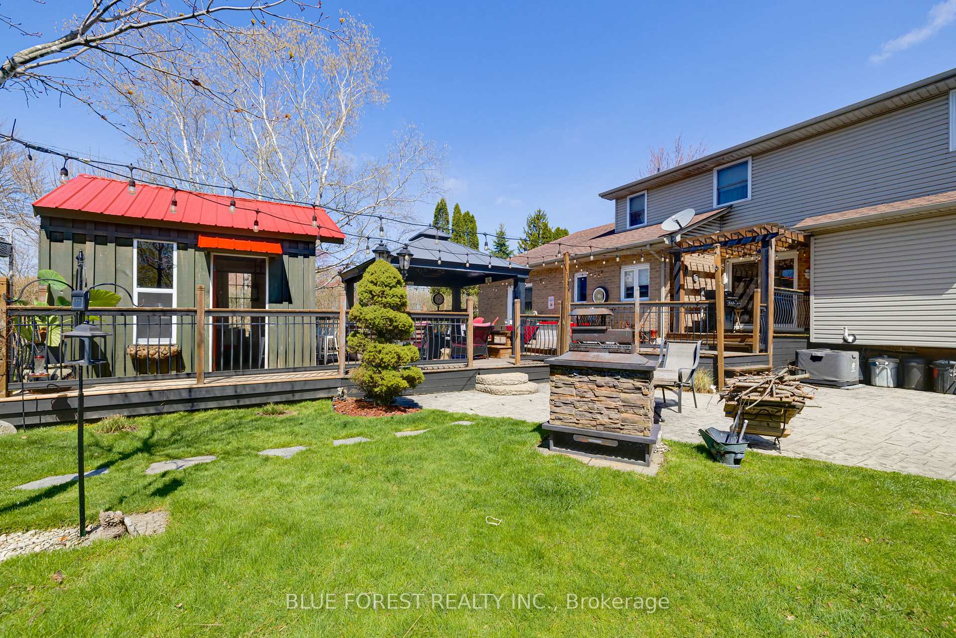 Photo 2 of 174 McArthur Street, Dutton/Dunwich, Dutton — HOMEH