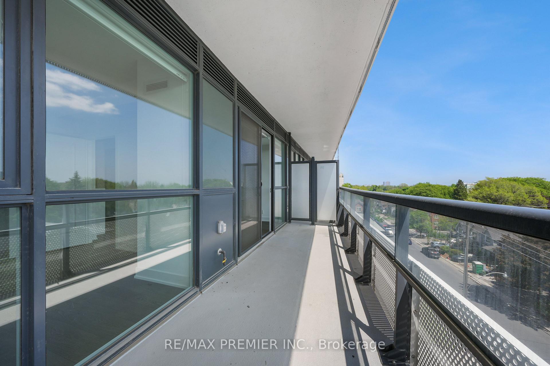 Photo 17 of Unit 503, 11 Lillian Street, Toronto, Mount Pleasant West — HOMEH
