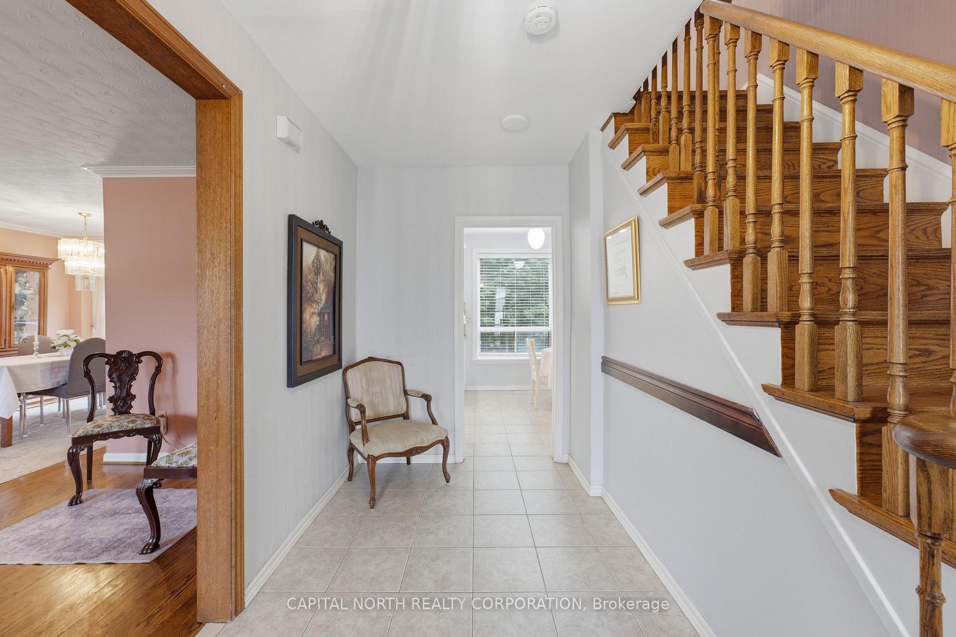 Photo 5 of 116 Exbury Road, North York, Downsview-Roding-CFB — HOMEH