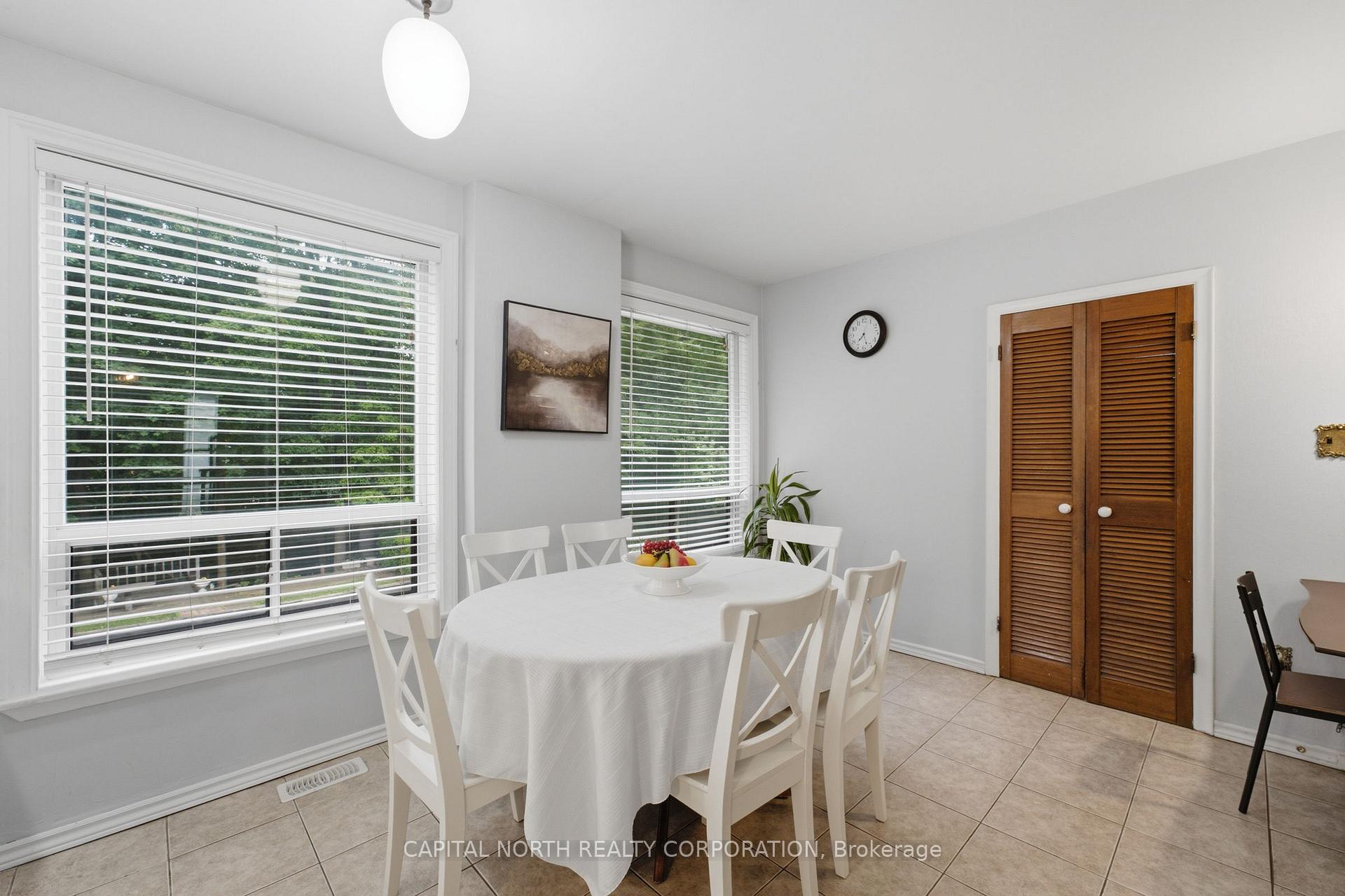 Photo 17 of 116 Exbury Road, North York, Downsview-Roding-CFB — HOMEH