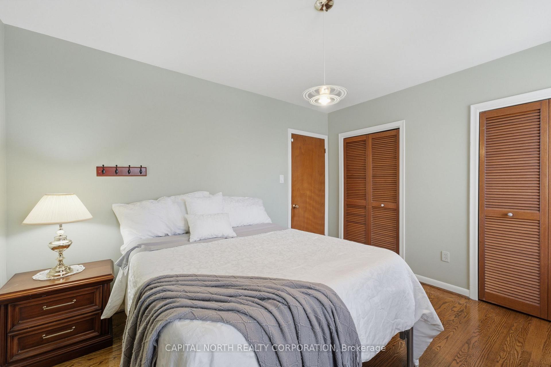 Photo 22 of 116 Exbury Road, North York, Downsview-Roding-CFB — HOMEH