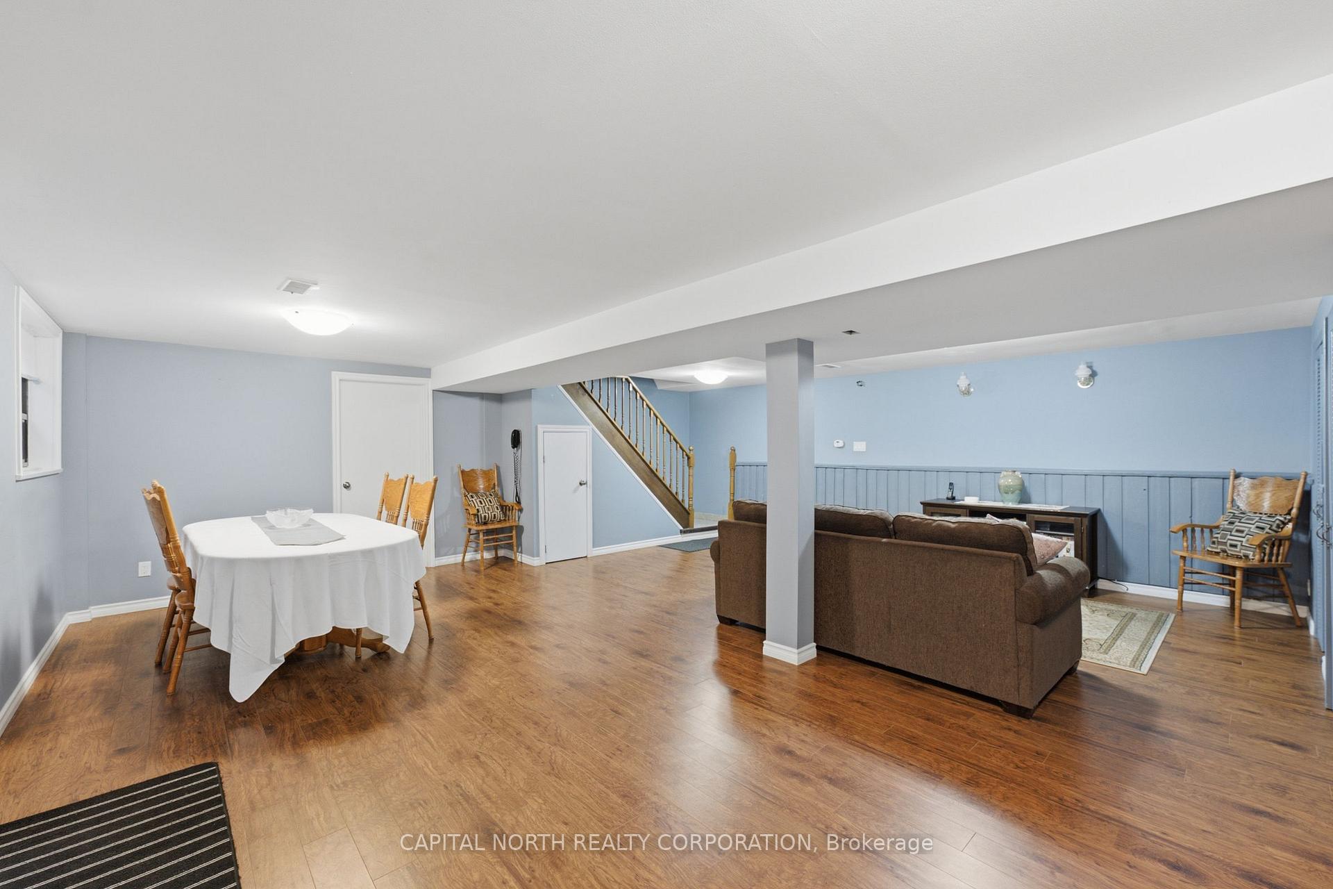 Photo 32 of 116 Exbury Road, North York, Downsview-Roding-CFB — HOMEH