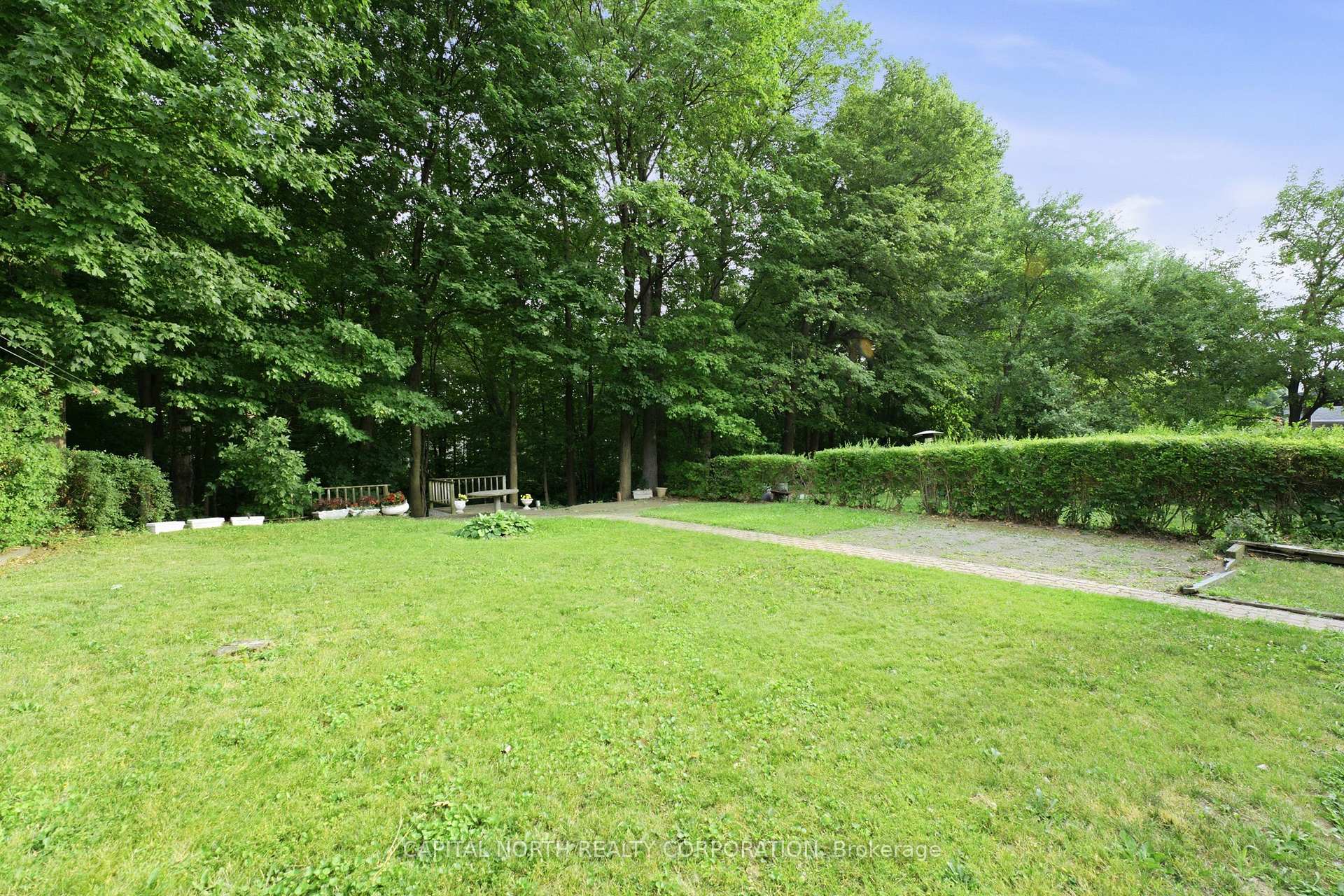 Photo 44 of 116 Exbury Road, North York, Downsview-Roding-CFB — HOMEH