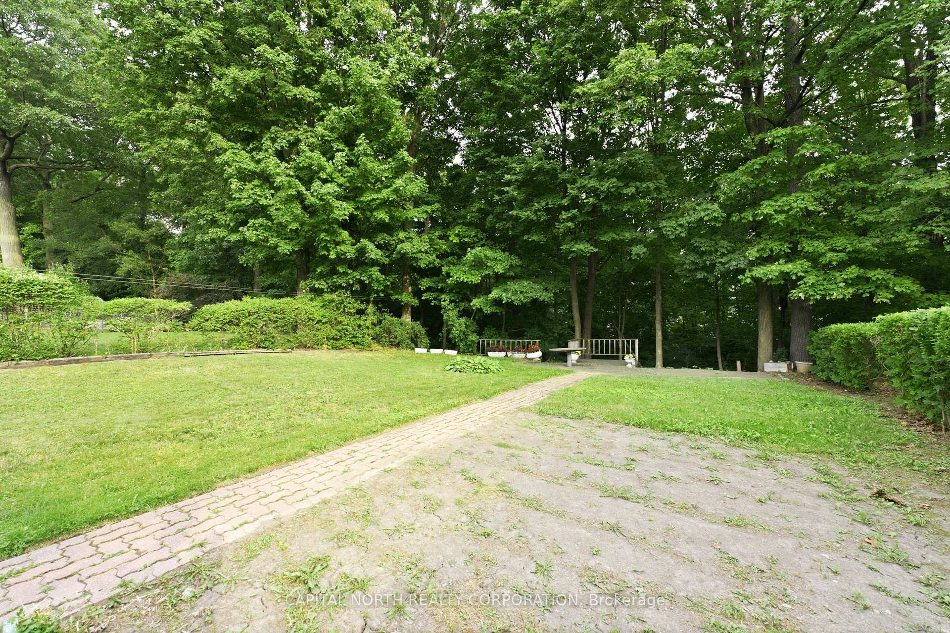 Photo 45 of 116 Exbury Road, North York, Downsview-Roding-CFB — HOMEH