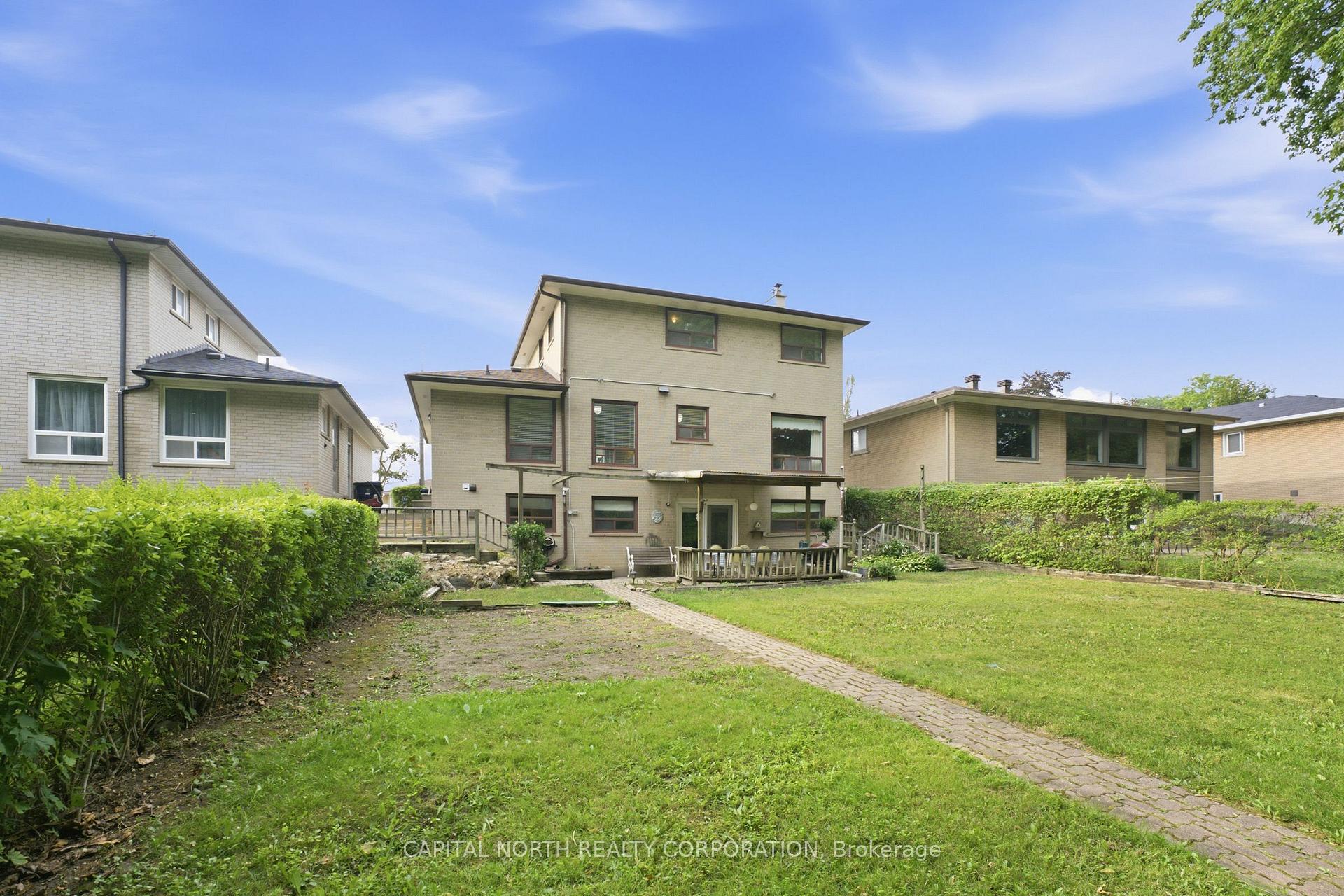 Photo 46 of 116 Exbury Road, North York, Downsview-Roding-CFB — HOMEH