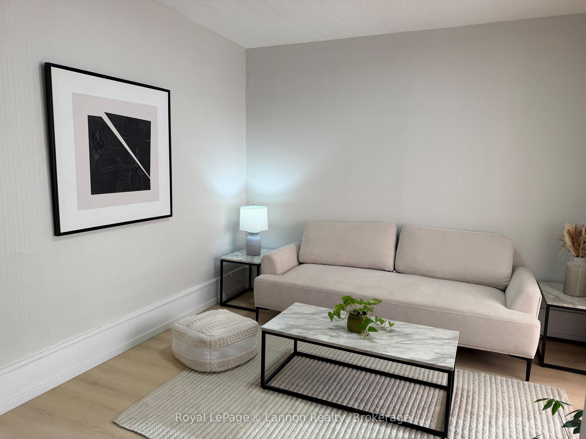 Photo 5 of 224 Mckellar Street S, Thunder Bay, McKeller Park — HOMEH
