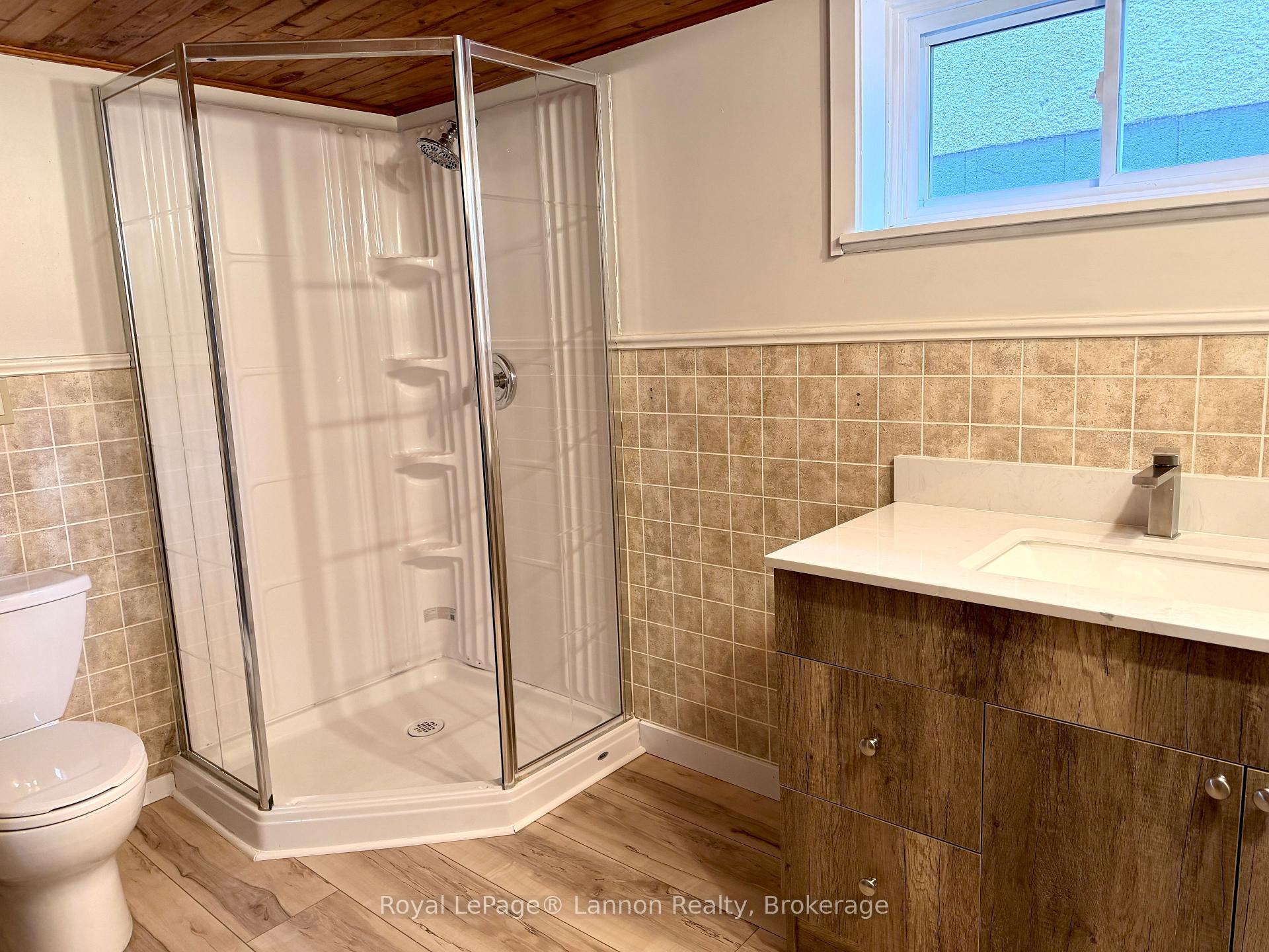 Photo 18 of 224 Mckellar Street S, Thunder Bay, McKeller Park — HOMEH