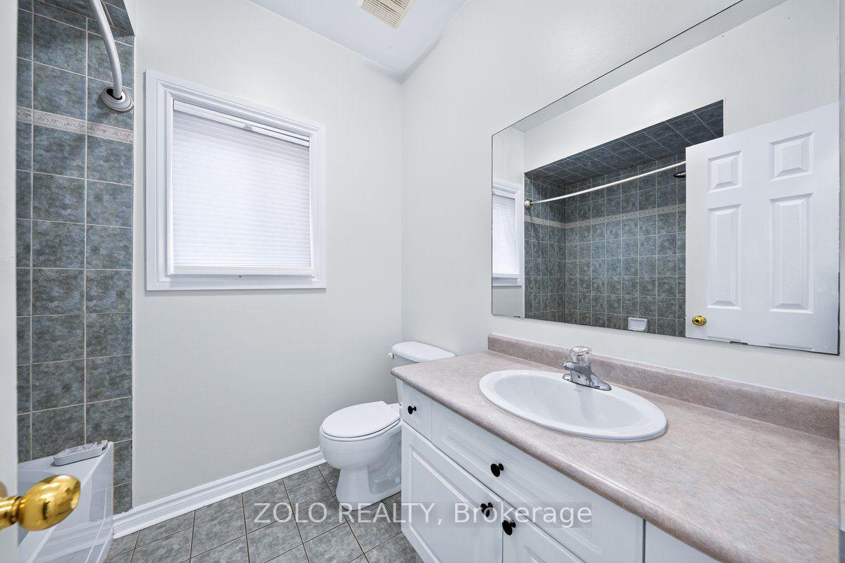 Photo 13 of 16 Esther Drive, Barrie, Painswick South — HOMEH