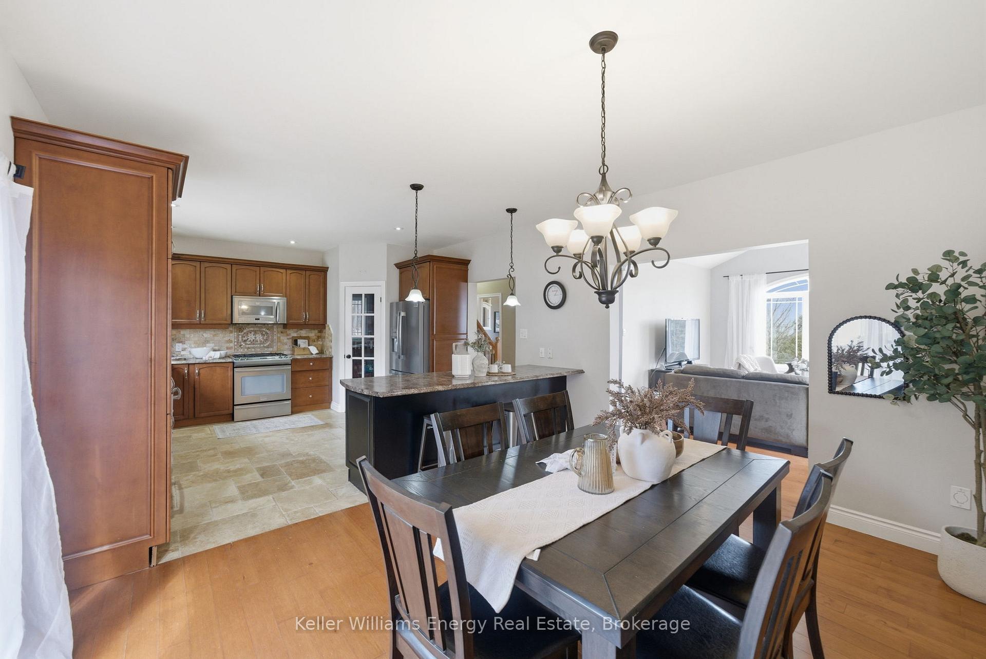 Photo 7 of 332 Carnegie Beach Road, Scugog, Rural Scugog — HOMEH