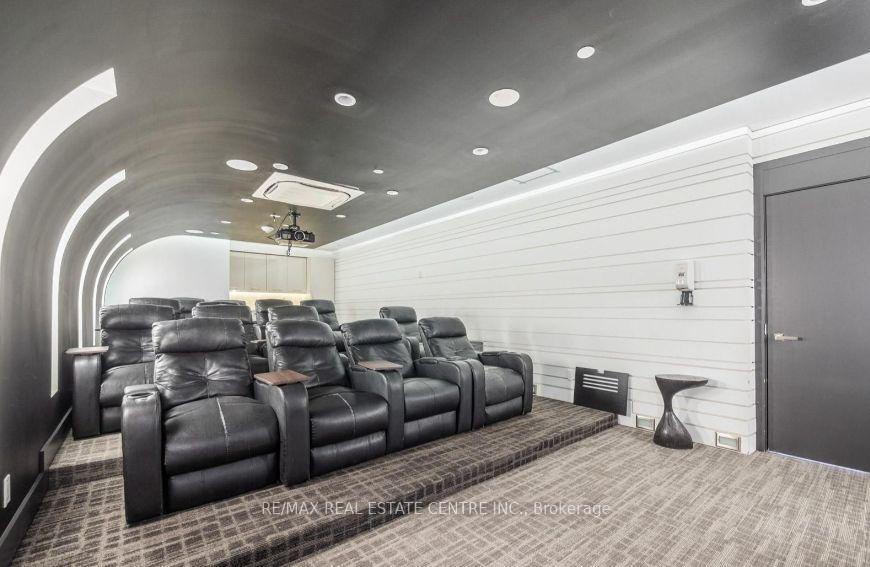 Photo 18 of Unit 315, 9471 Yonge Street, Richmond Hill, Observatory — HOMEH