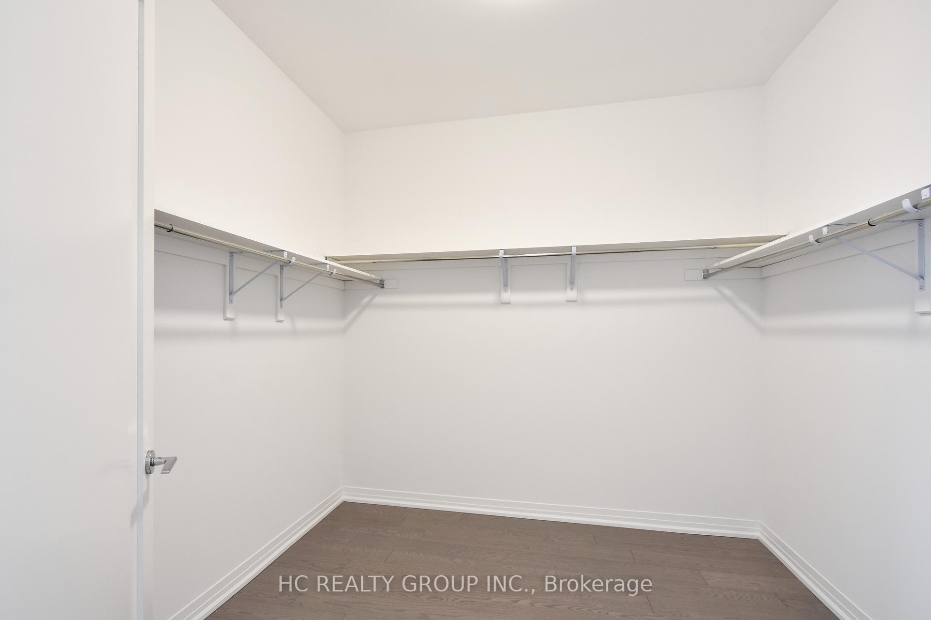 Photo 7 of 2 Yans Way, Markham, Buttonville — HOMEH
