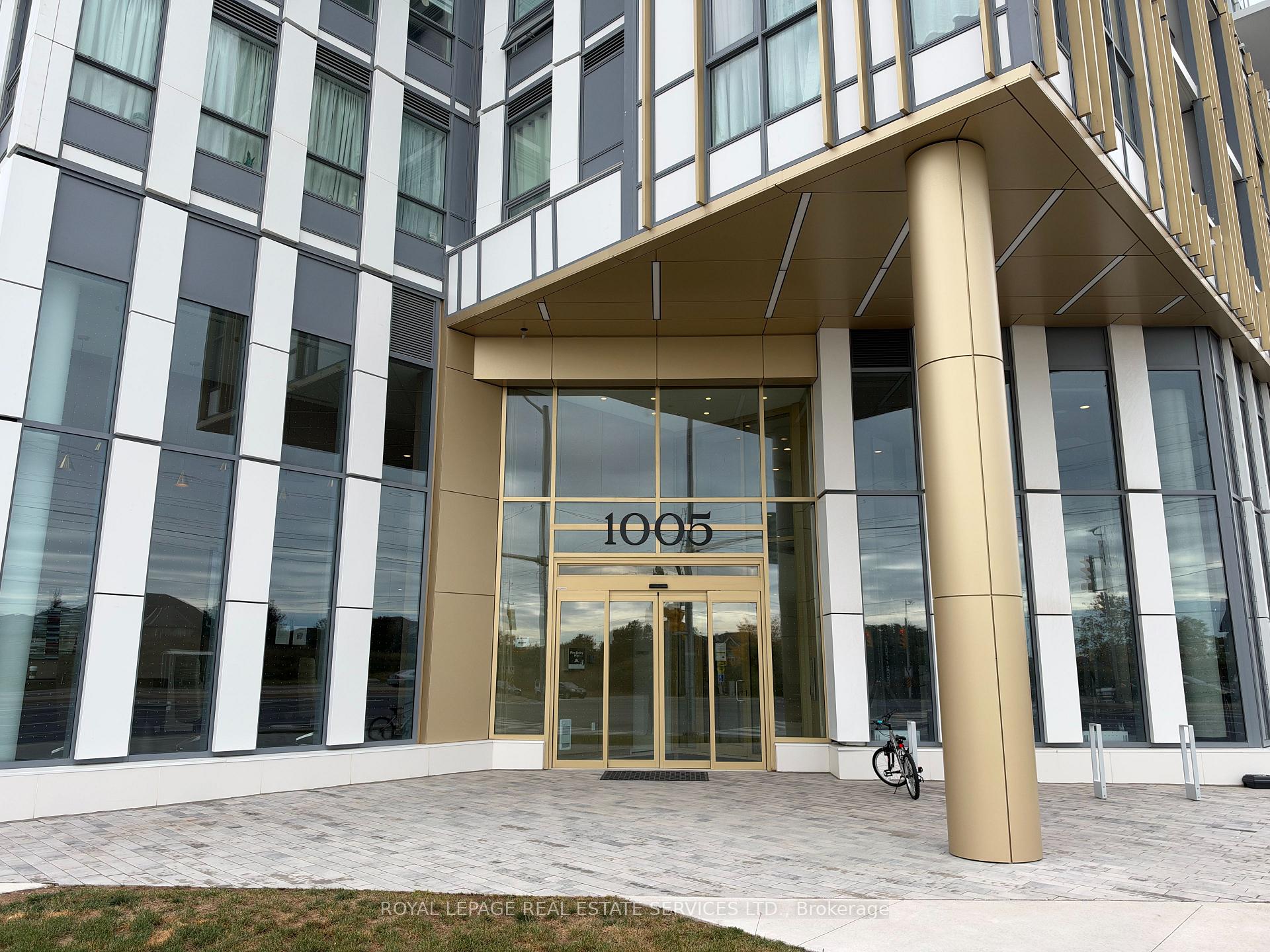 Photo 4 of Unit 608, 1005 Dundas Street E, Oakville, Joshua Meadows — HOMEH