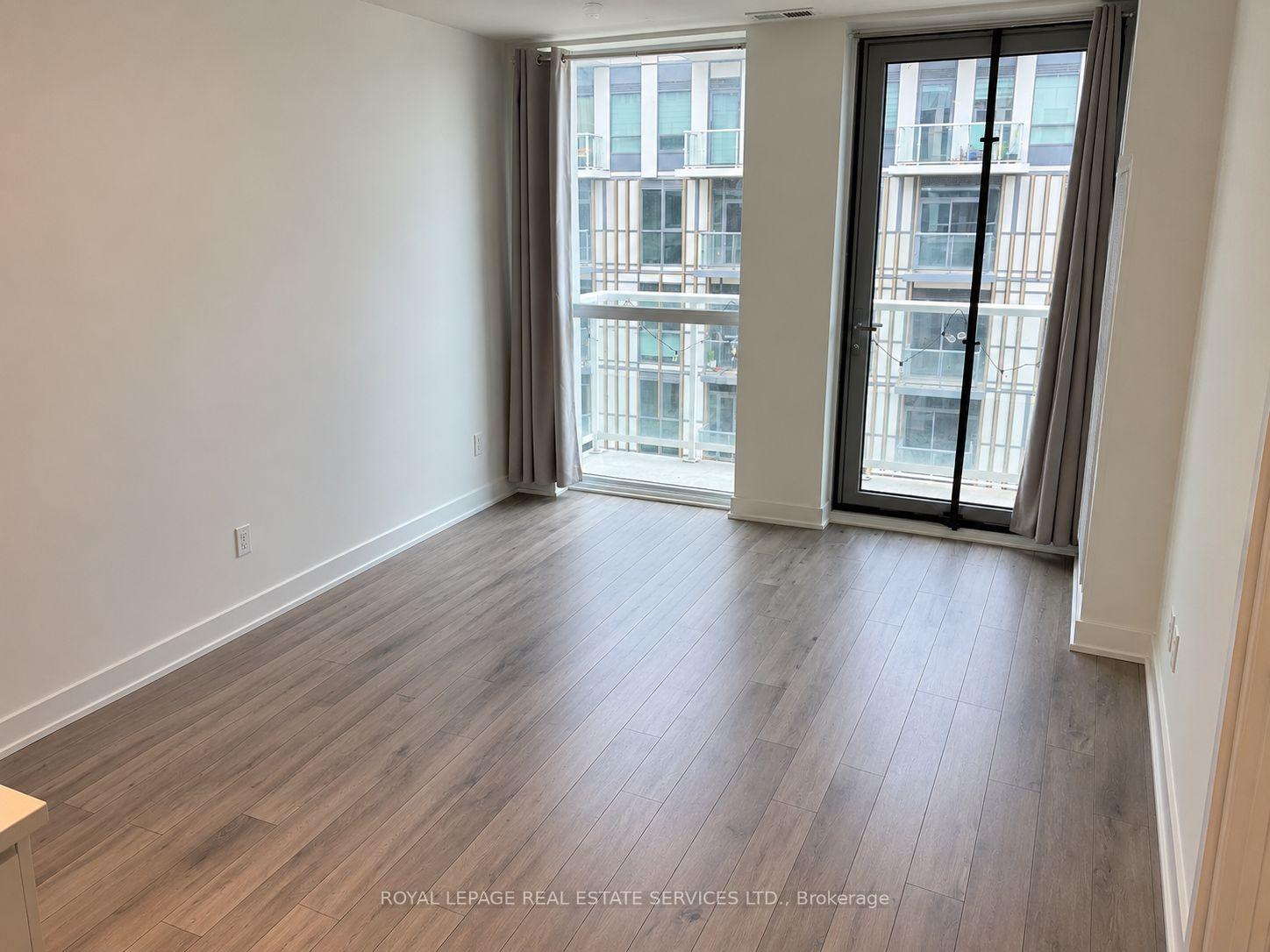 Photo 10 of Unit 608, 1005 Dundas Street E, Oakville, Joshua Meadows — HOMEH