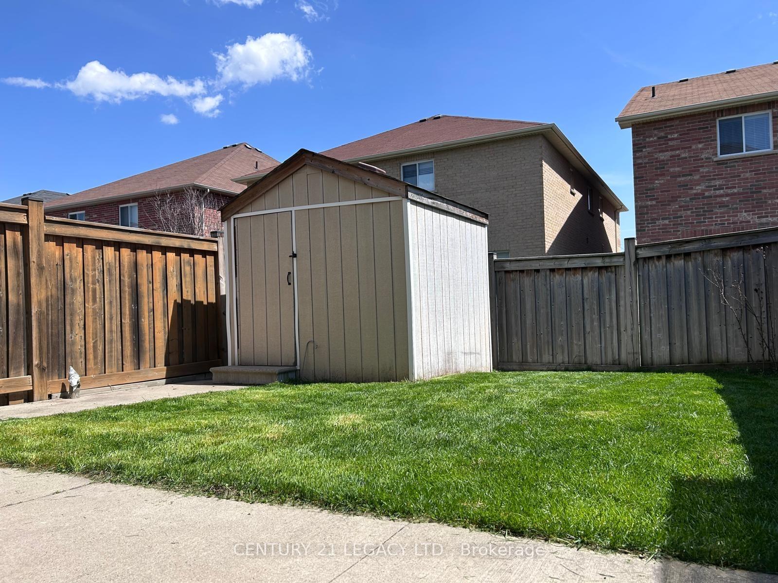 Photo 10 of 385 Comiskey Crescent, Mississauga, Meadowvale Village — HOMEH