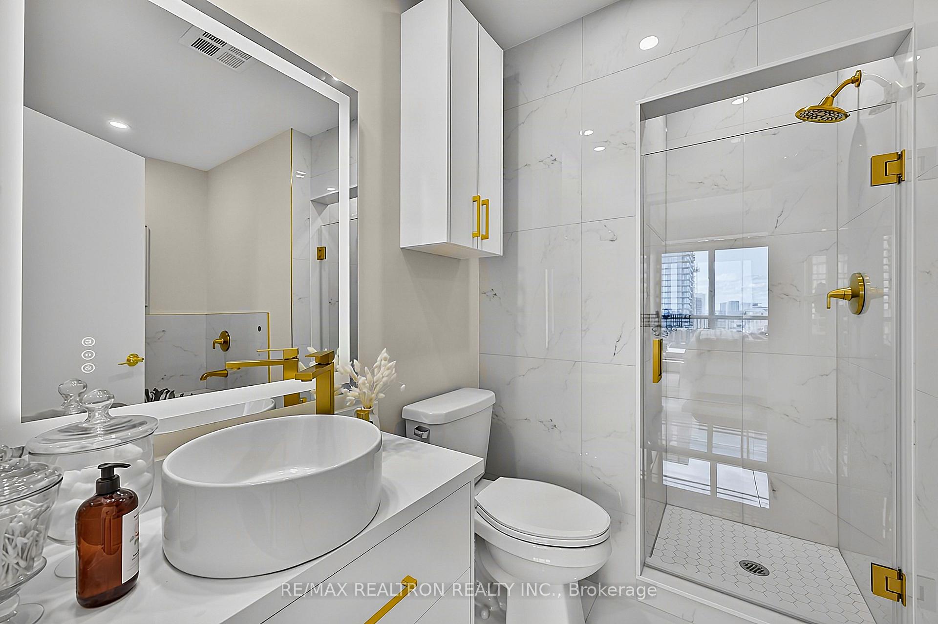 Photo 28 of Unit PH3802, 8 Park Road, Toronto, Rosedale-Moore Park — HOMEH