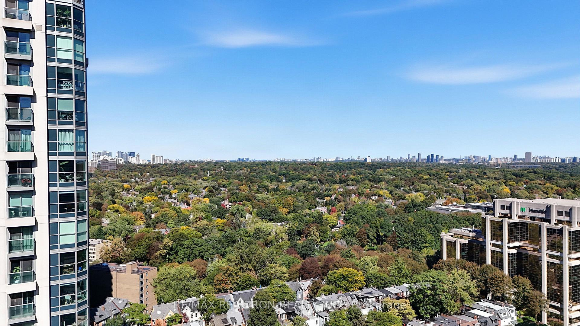 Photo 36 of Unit PH3802, 8 Park Road, Toronto, Rosedale-Moore Park — HOMEH