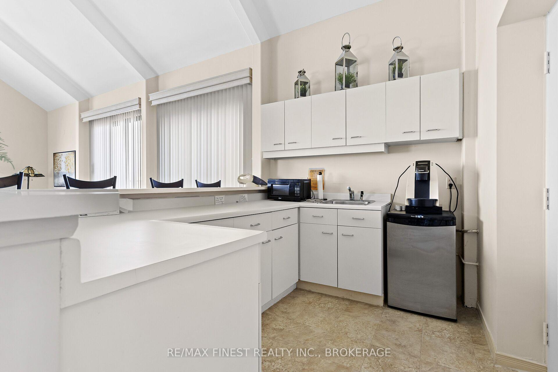 Photo 36 of Unit 302, 1000 King Street W, Kingston, Central City West — HOMEH