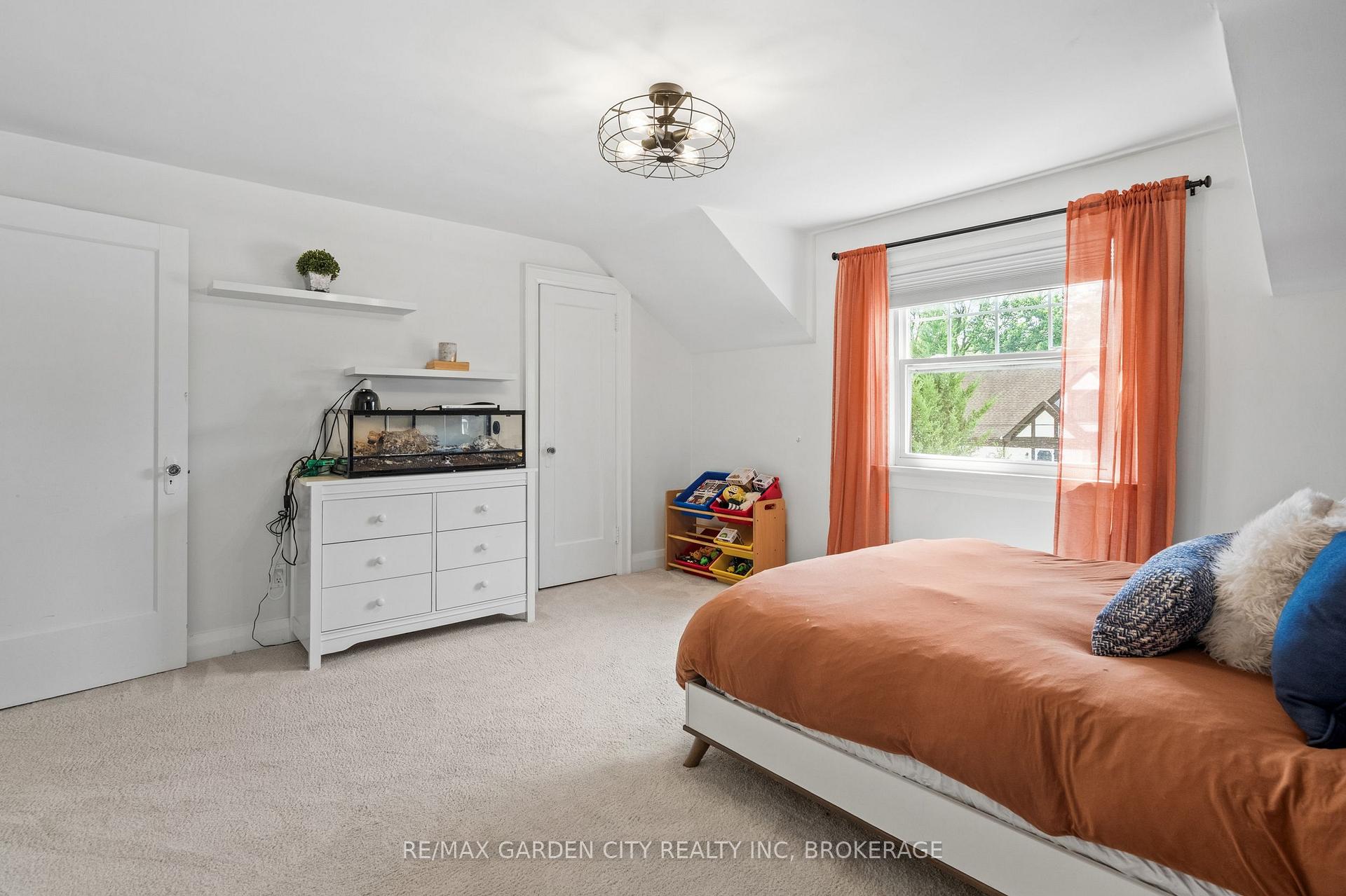 Photo 30 of 6751 Barker Street, Niagara Falls, Dorchester — HOMEH