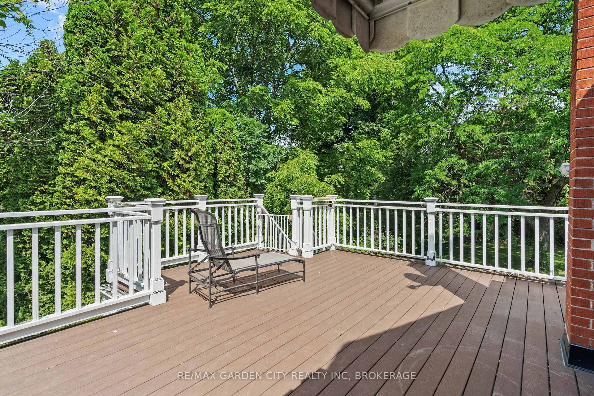Photo 31 of 6751 Barker Street, Niagara Falls, Dorchester — HOMEH
