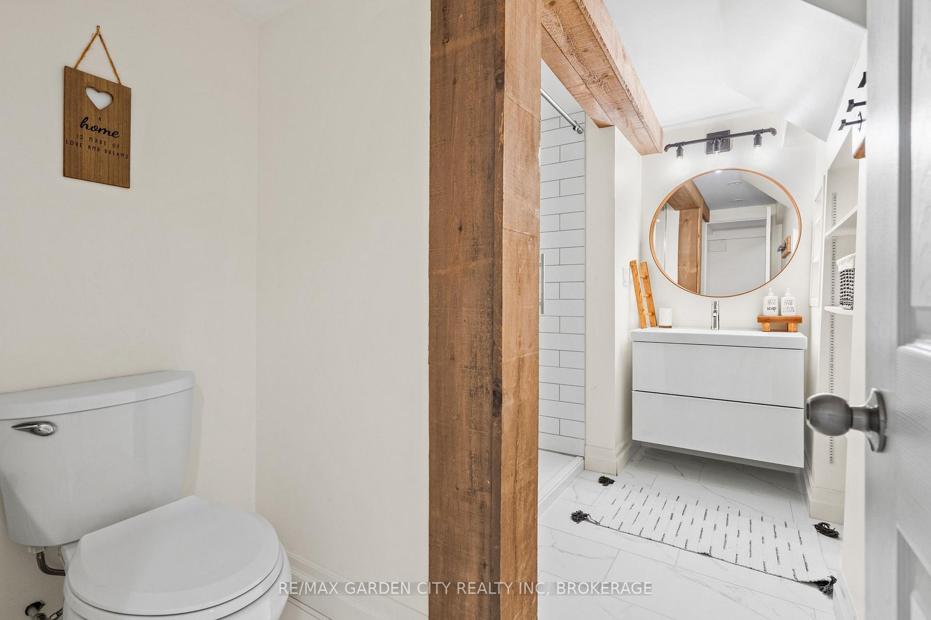Photo 35 of 6751 Barker Street, Niagara Falls, Dorchester — HOMEH