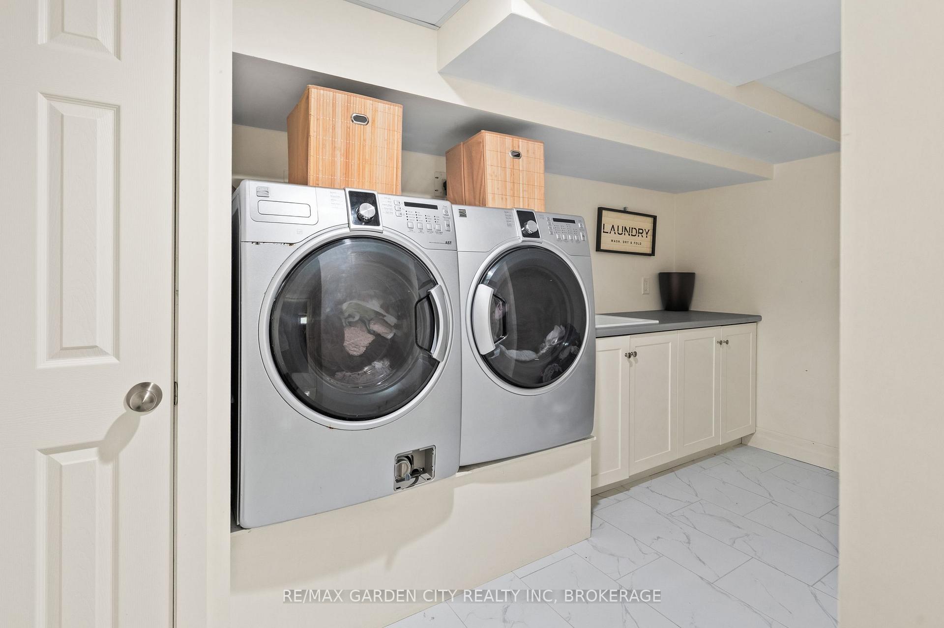 Photo 36 of 6751 Barker Street, Niagara Falls, Dorchester — HOMEH