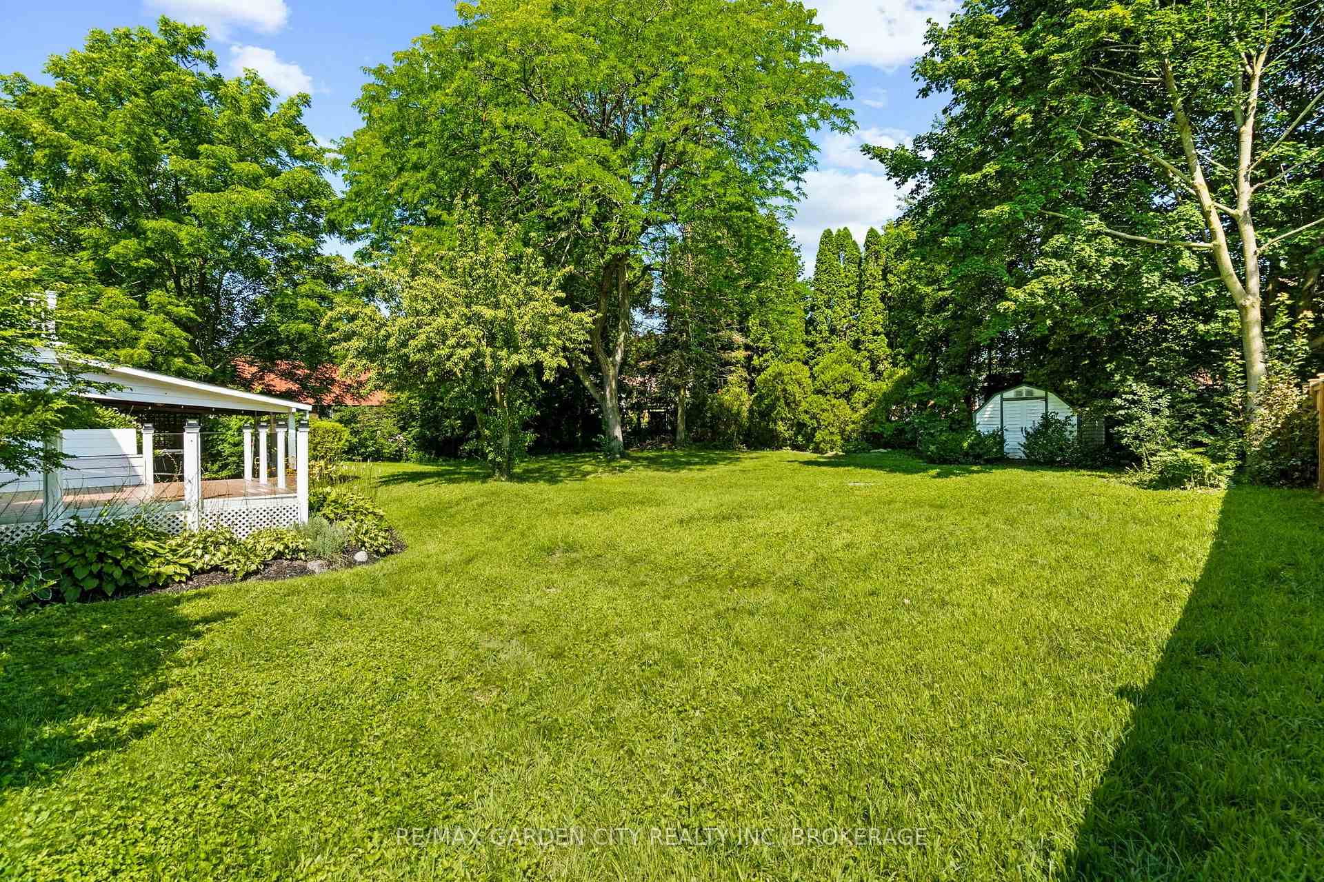 Photo 42 of 6751 Barker Street, Niagara Falls, Dorchester — HOMEH