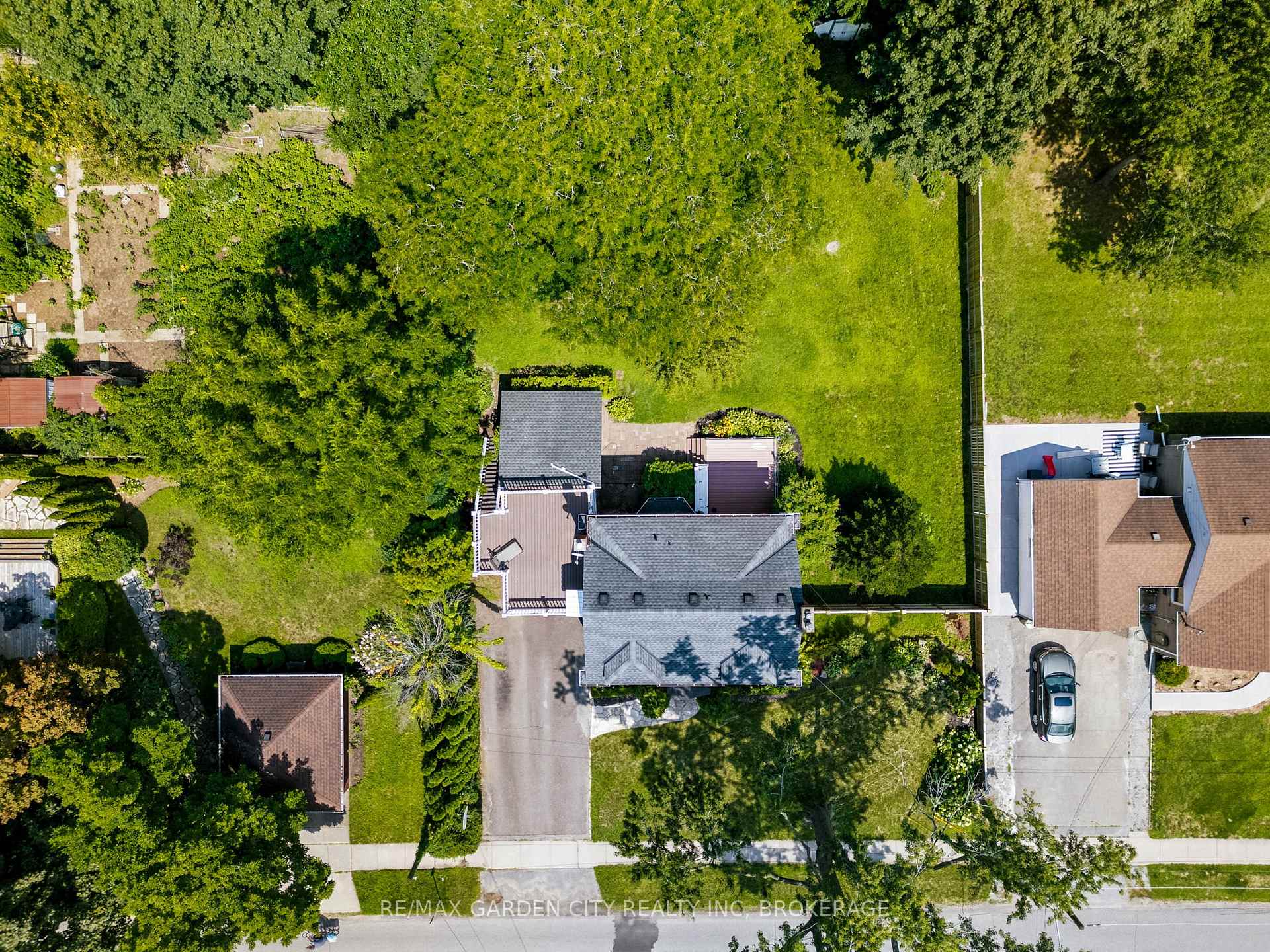 Photo 45 of 6751 Barker Street, Niagara Falls, Dorchester — HOMEH